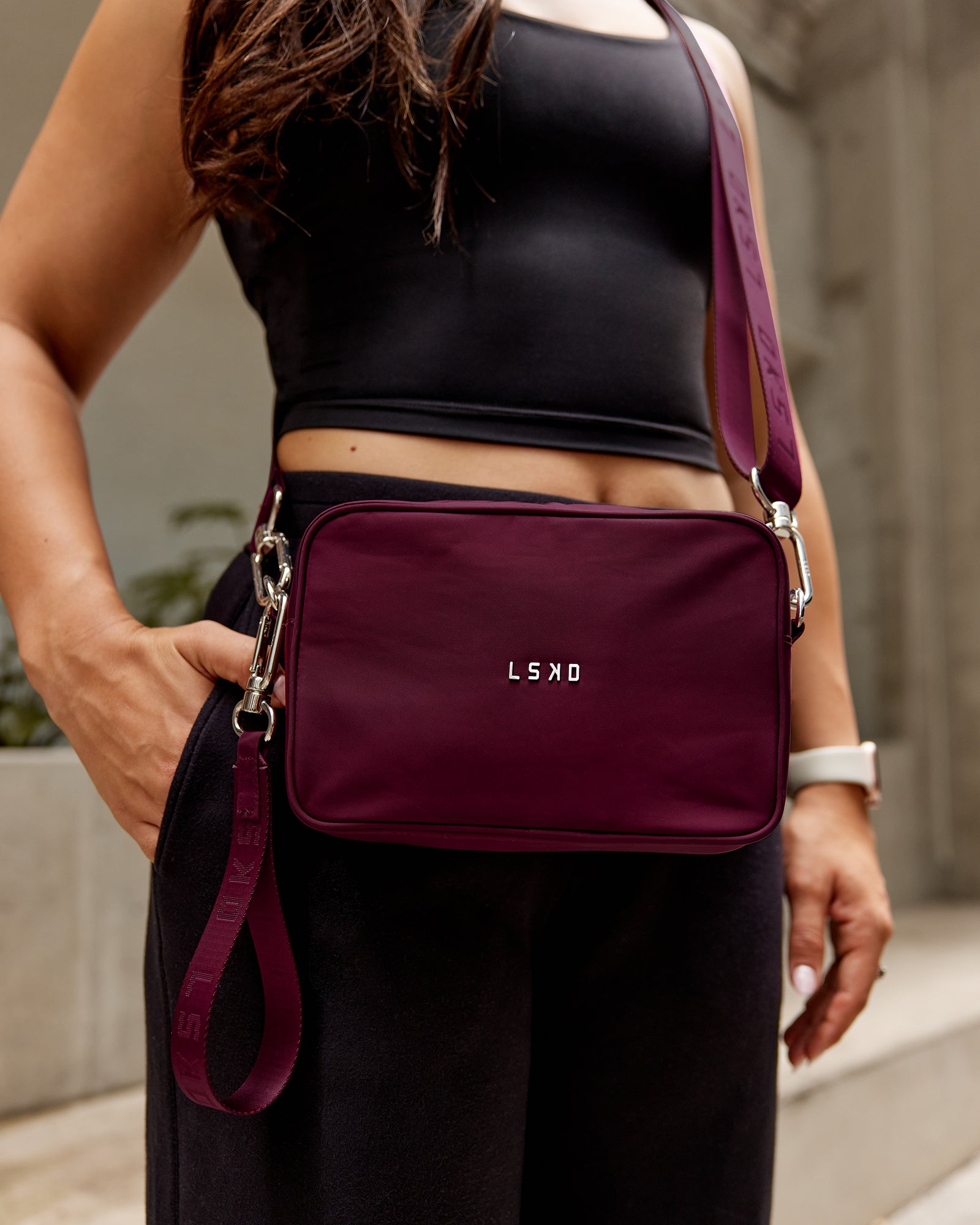 Go-To Shoulder Bag - Dark Cherry