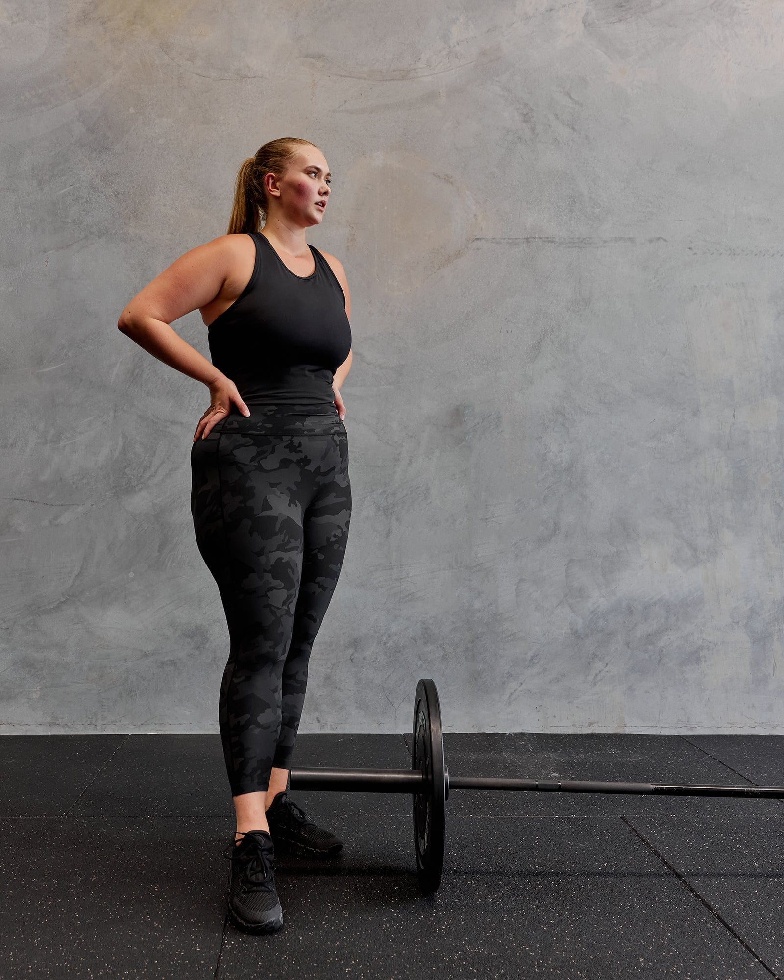 Flow Performance Tank - Black