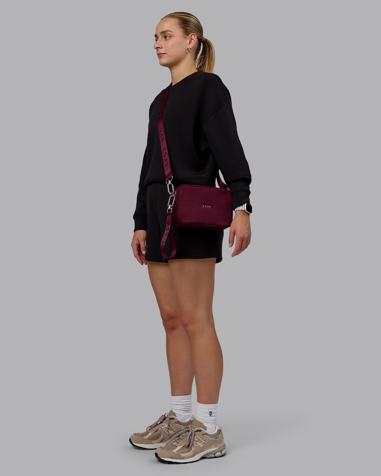 Go-To Shoulder Bag - Dark Cherry