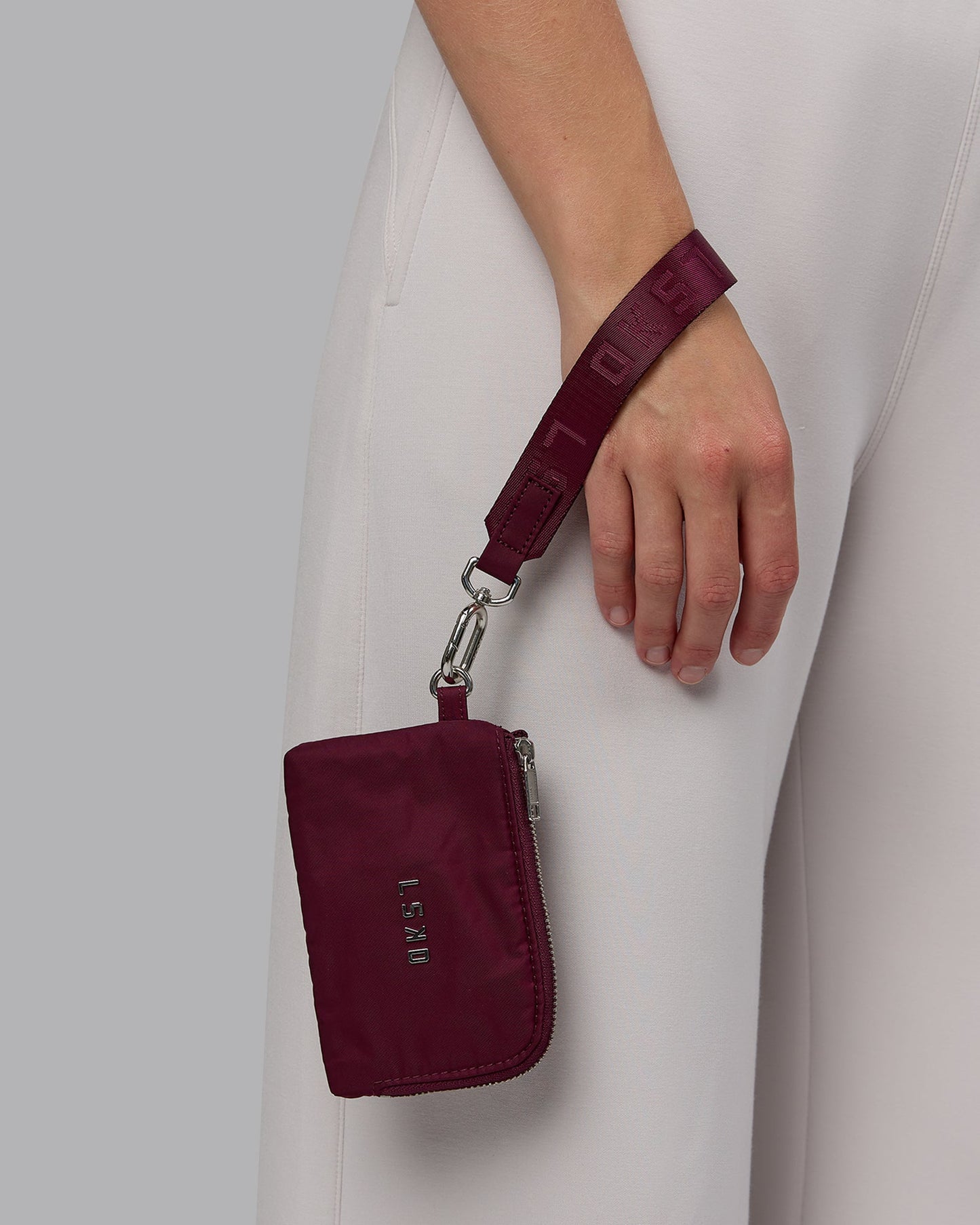 Go-To Wristlet Pouch - Dark Cherry