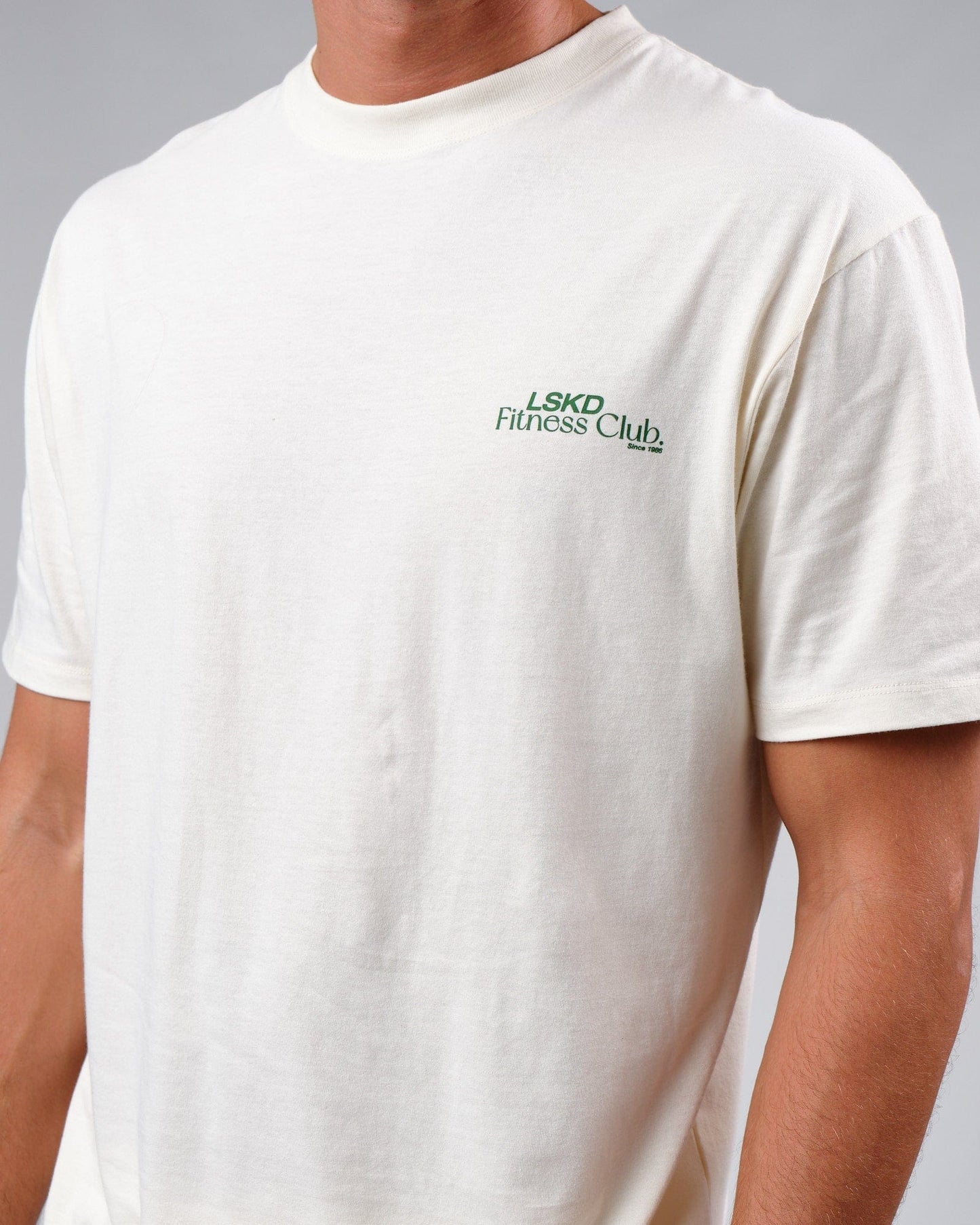 Model wearing Uplift Tee Oversize - Cream