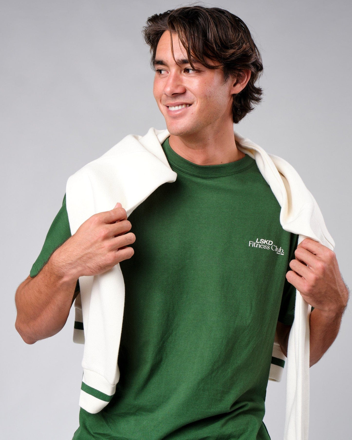 Model wearing Uplift Tee Oversize - Eden Green