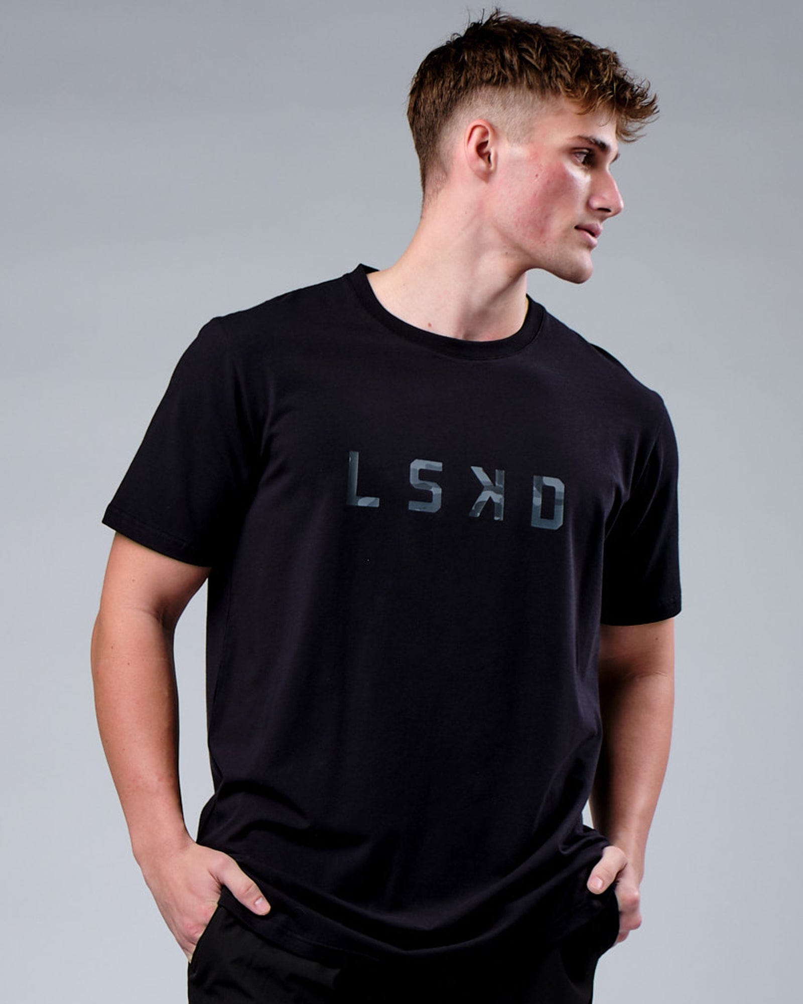 Model wearing Rep FLXCotton Tee - Black-Black Camo