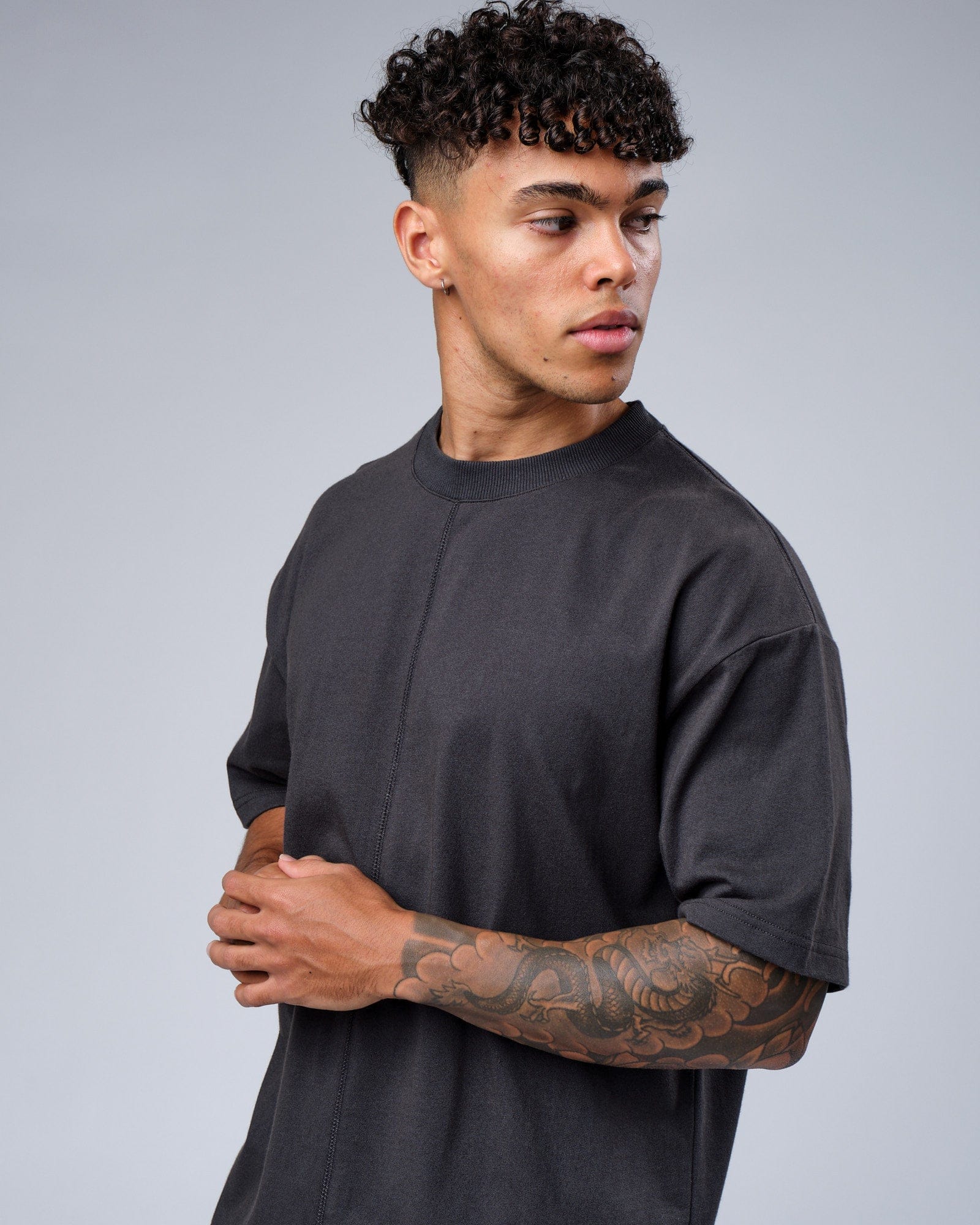 Model wearing Heavy Hitter Heavyweight Tee Oversize - Phantom