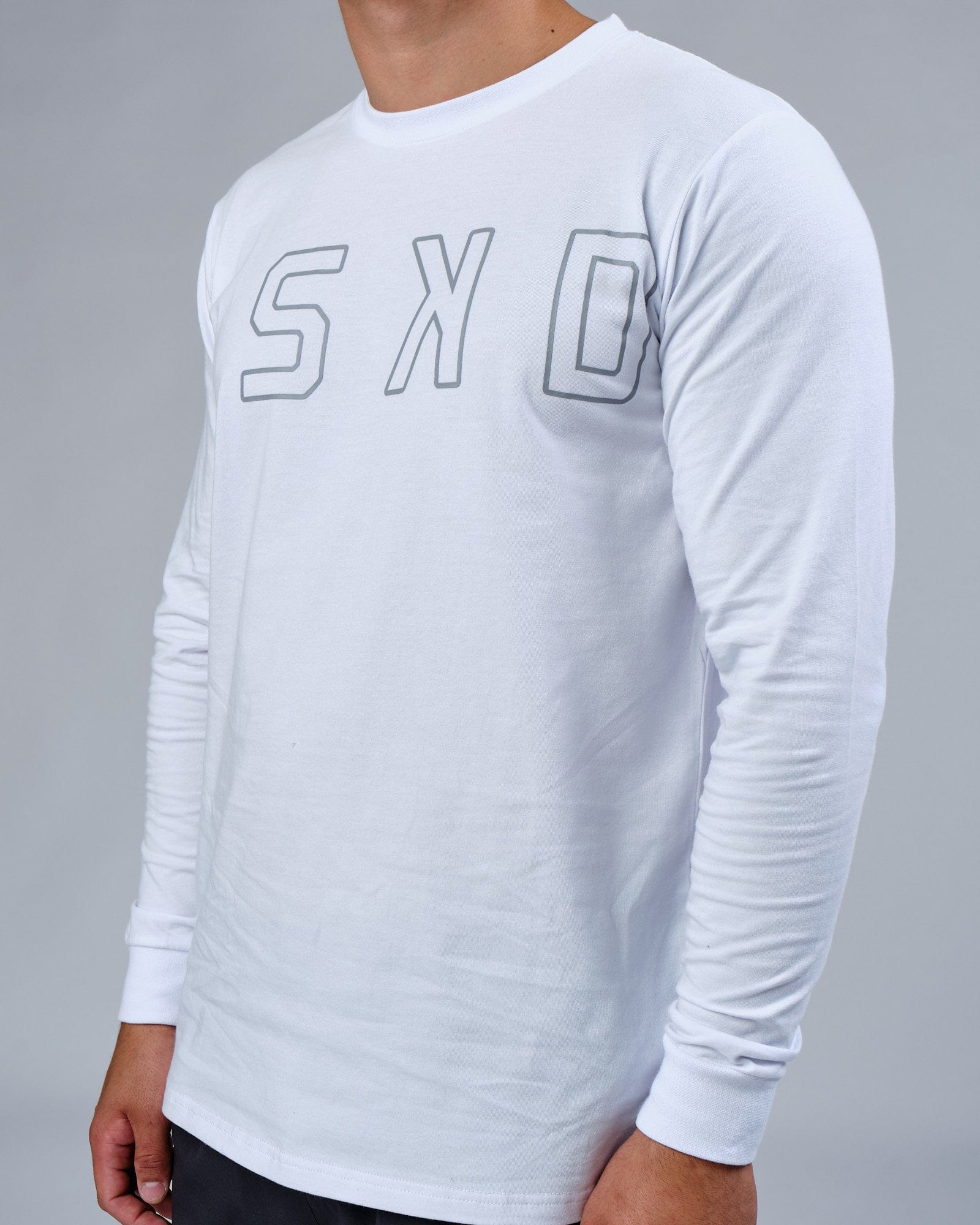 Model wearing Expand FLXCotton LS Tee - White