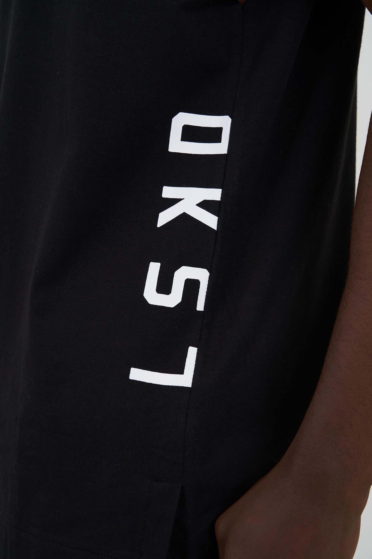 Model wearing Flex Tank - Black-White