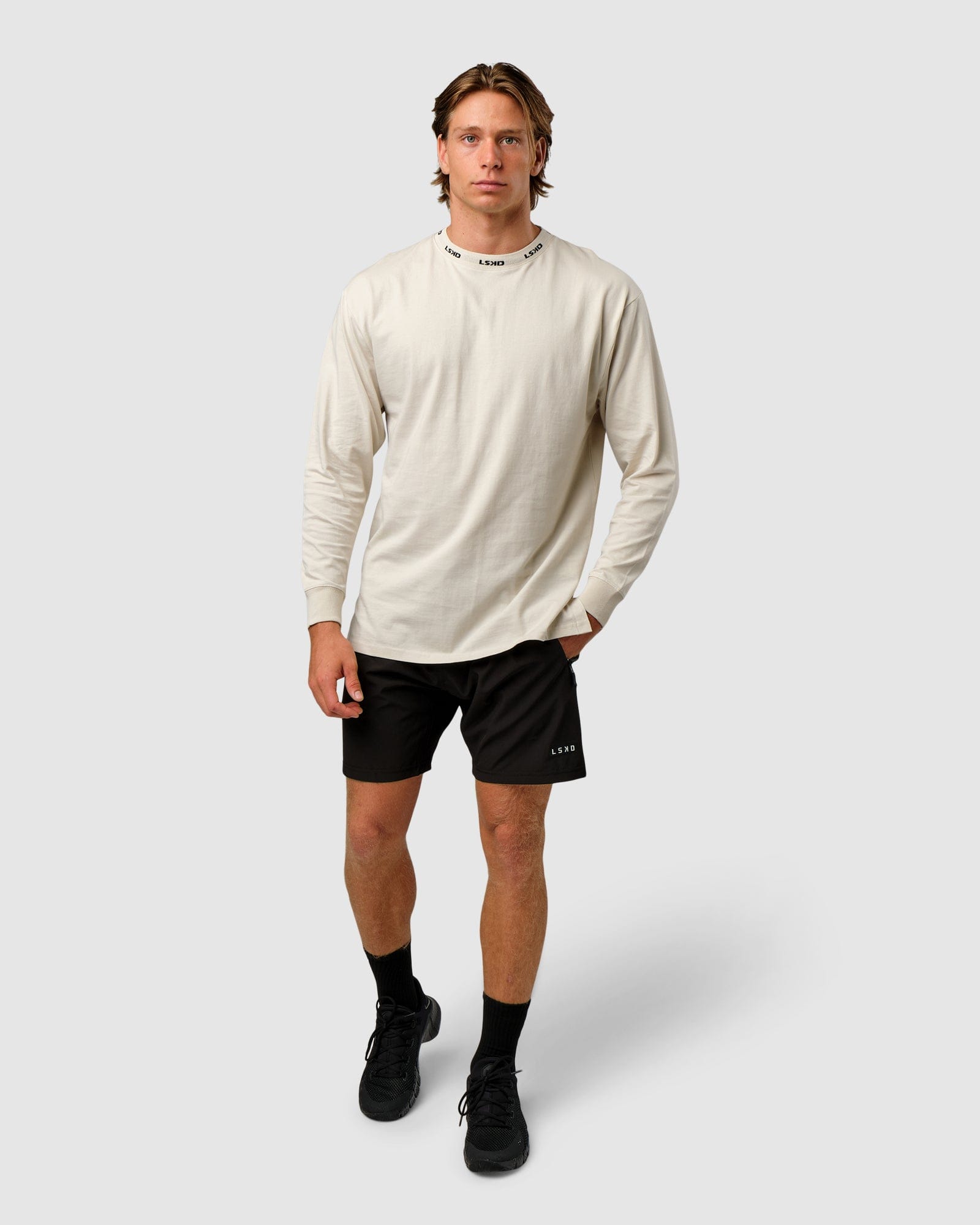 Model wearing Laps LS Tee Oversize - Bone