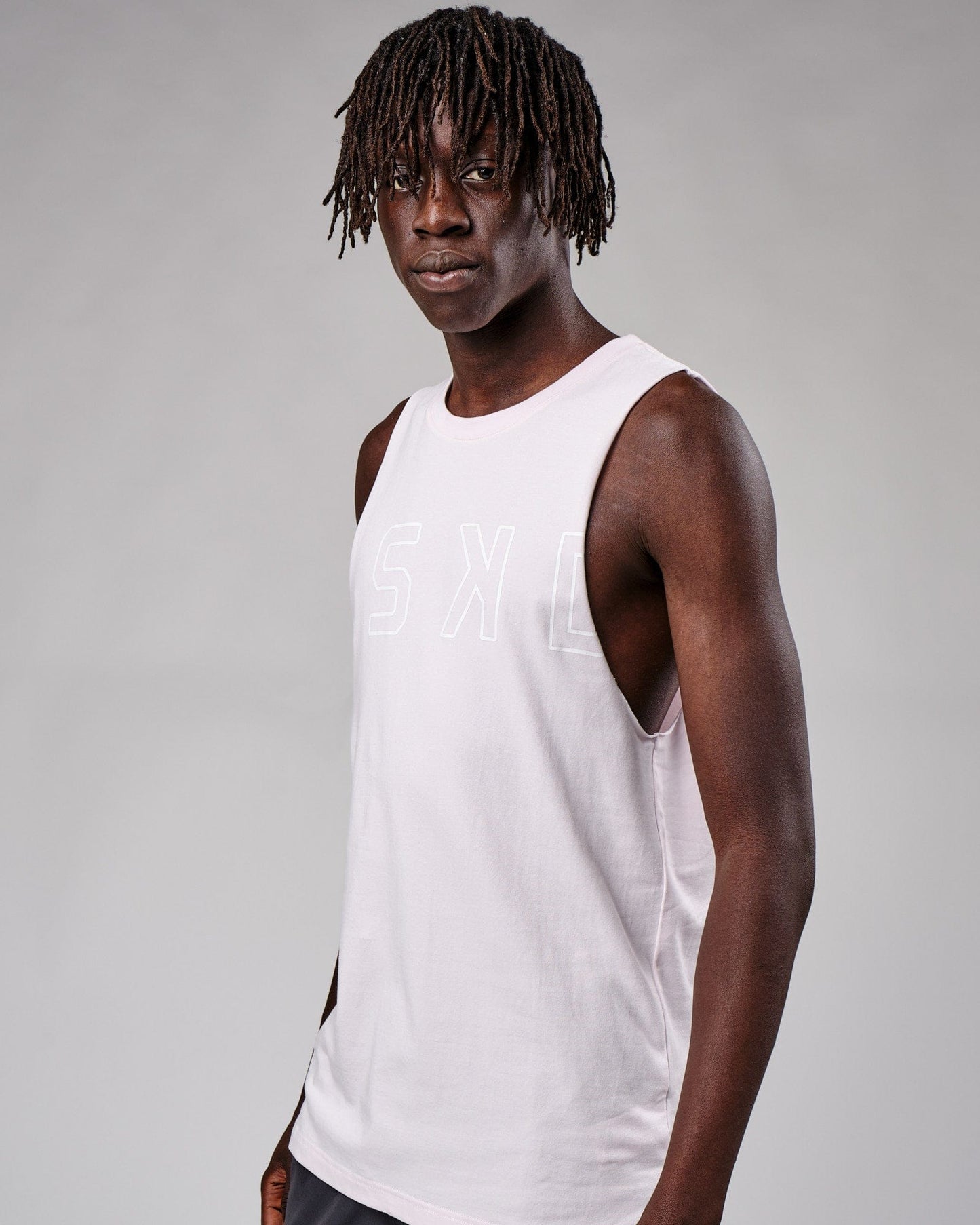 Model wearing Expand FLXCotton Training Fit Tank - Orchid Ice