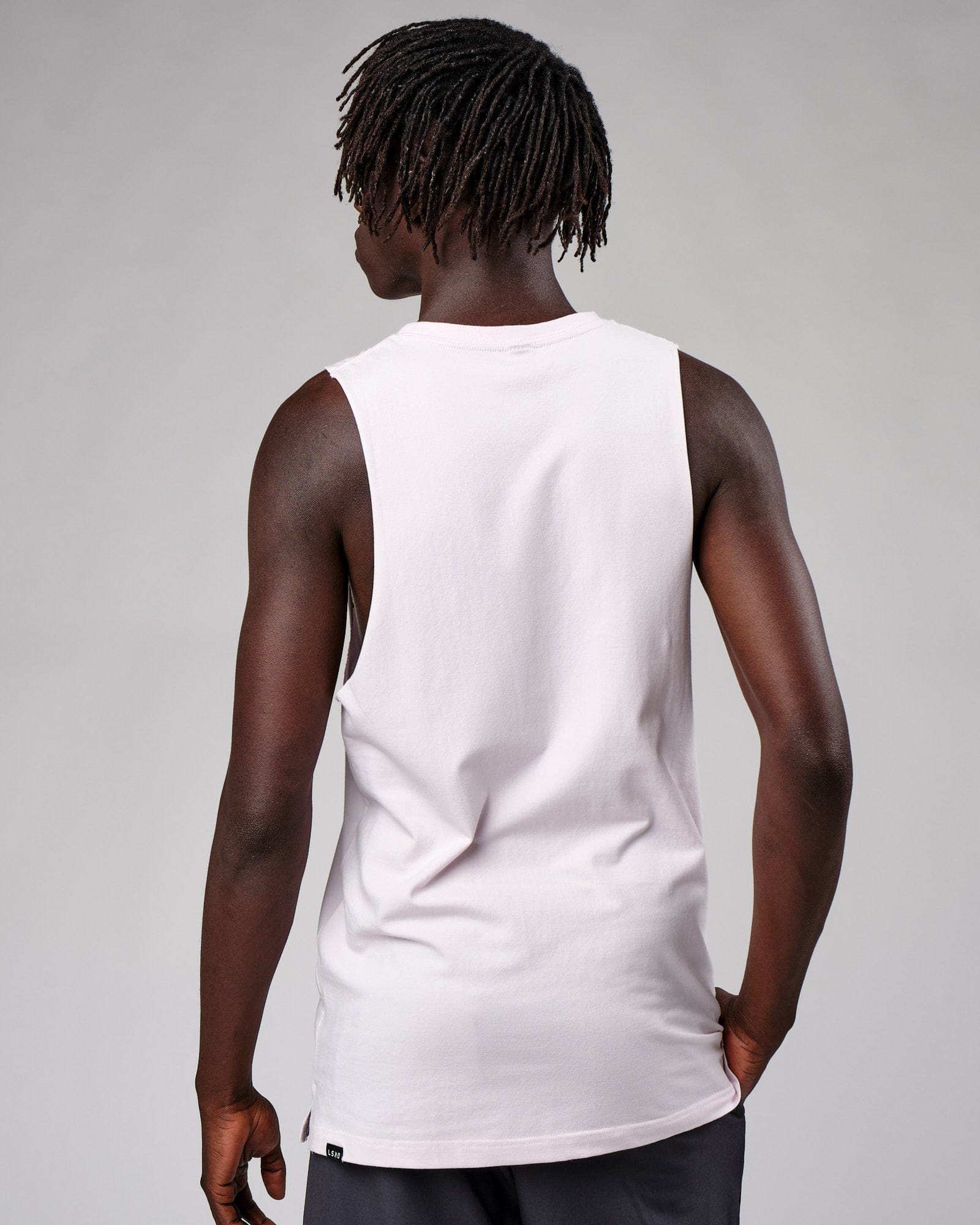 Model wearing Expand FLXCotton Training Fit Tank - Orchid Ice