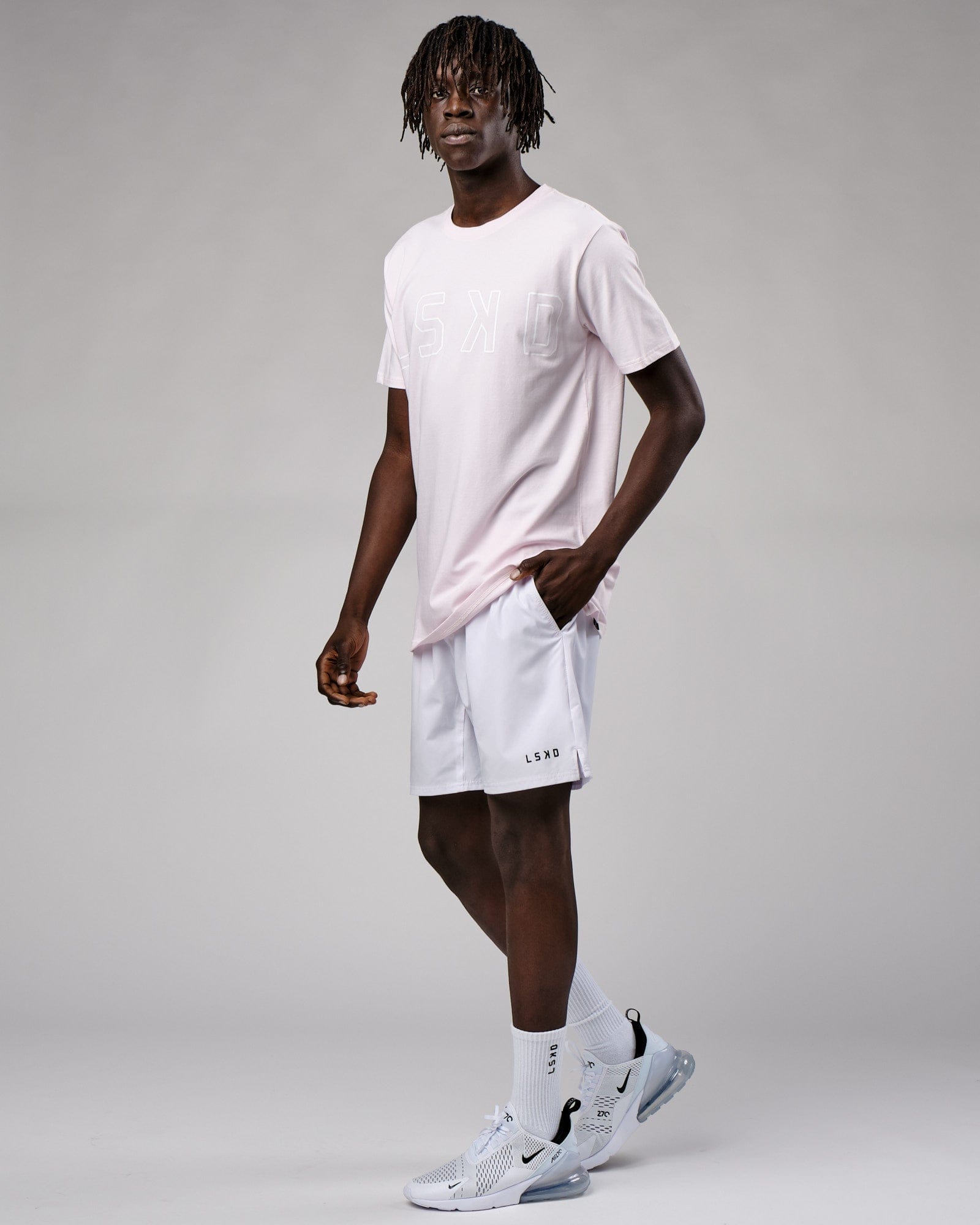 Model wearing Expand FLXCotton Tee - Orchid Ice