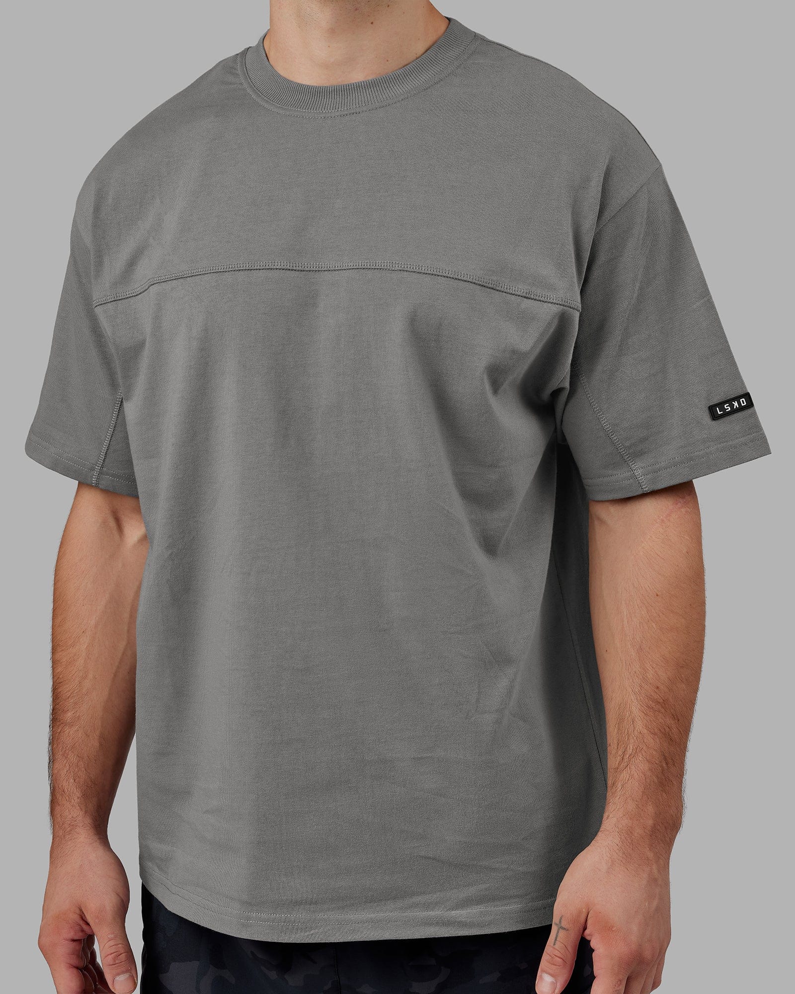 Model wearing Lab Heavyweight Tee Oversize - Graphite