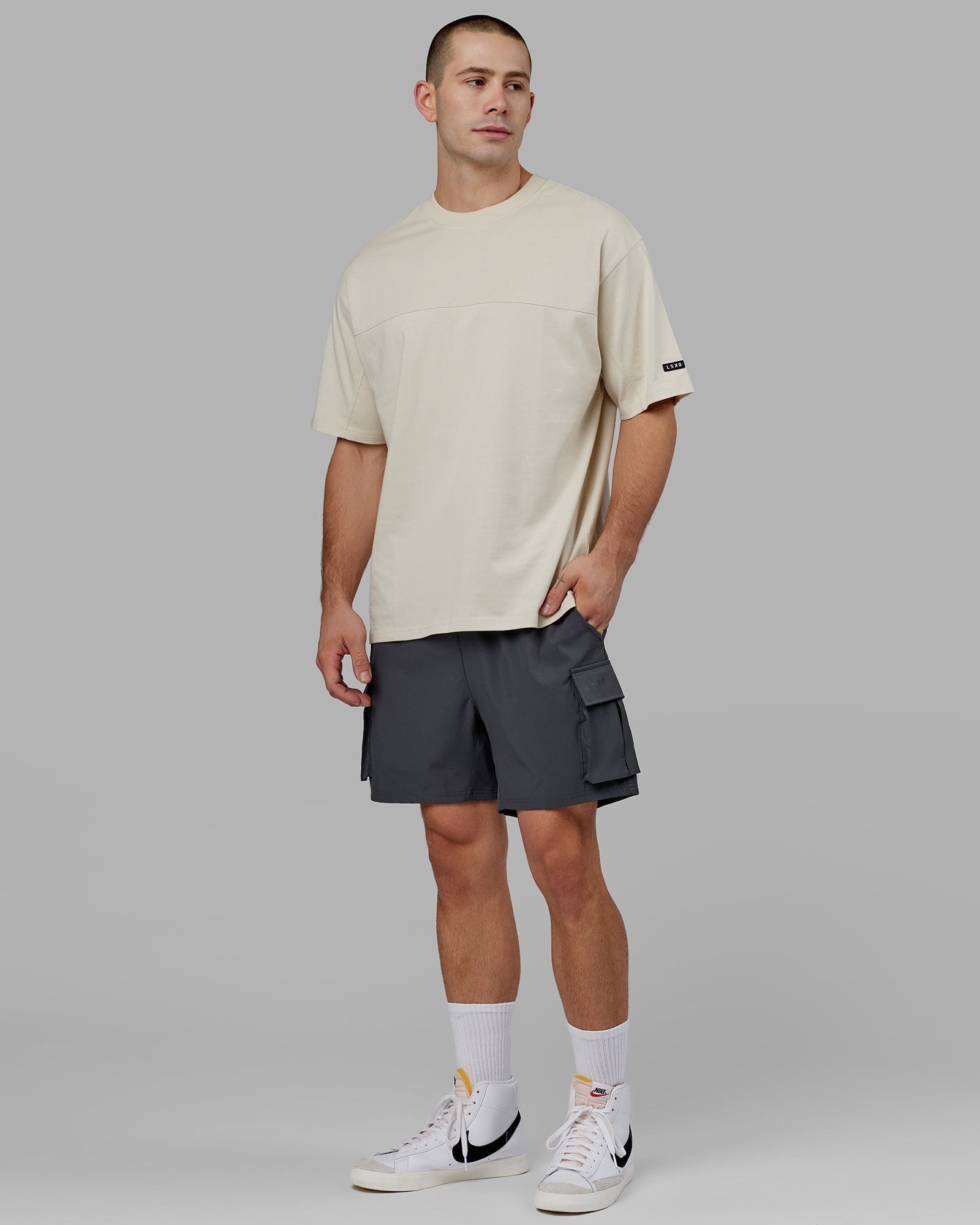 Model wearing Lab Heavyweight Tee Oversize - Bone