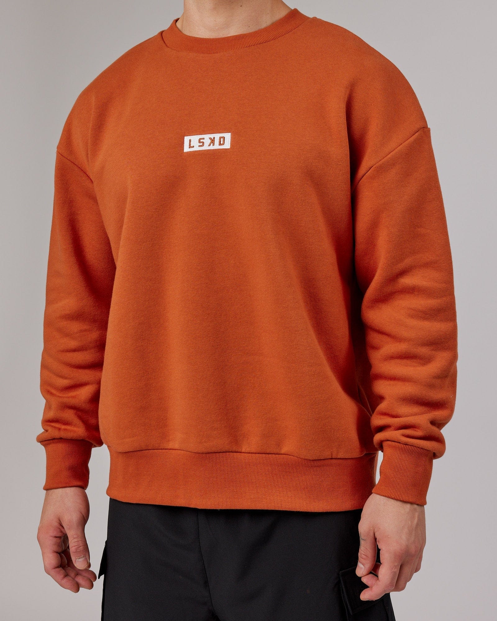 Model wearing Cornerstone Sweater Oversize - Auburn