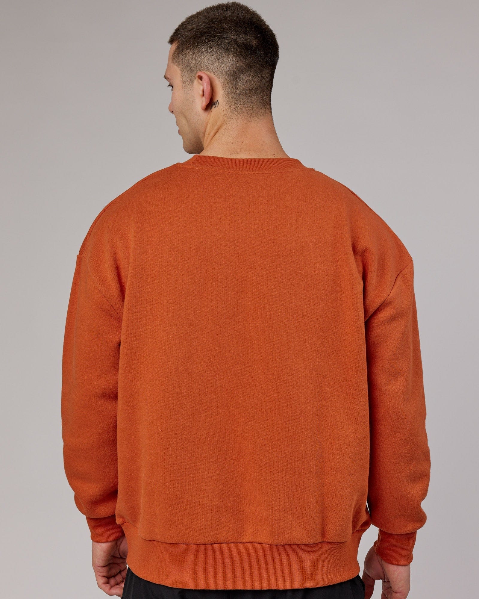 Model wearing Cornerstone Sweater Oversize - Auburn