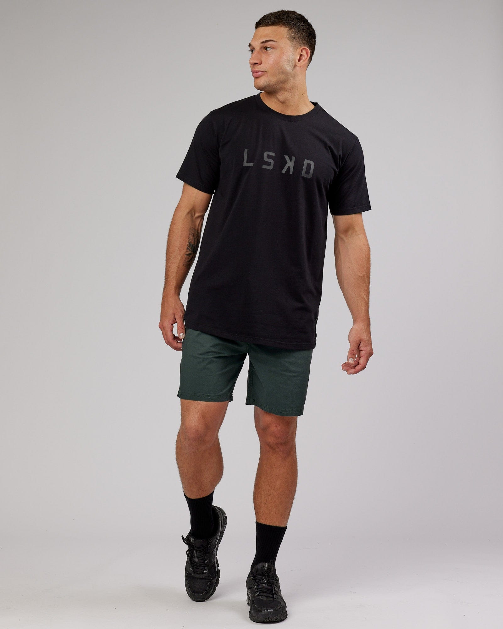 Model wearing Power FLXDRY Performance Tee - Black-Black