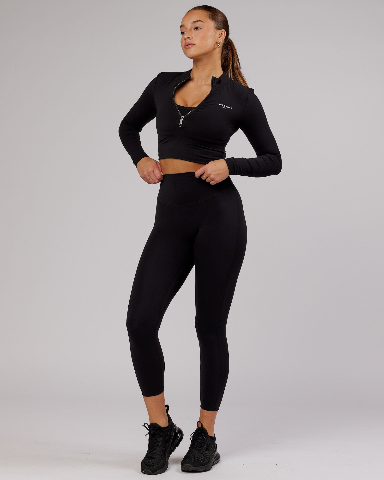 Model wearing Ultra LS Top - Black