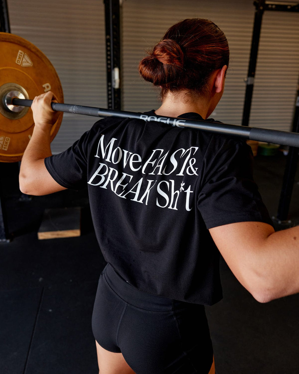 Woman wearing Unisex VS5 FLXCotton Tee Oversize - Black-White