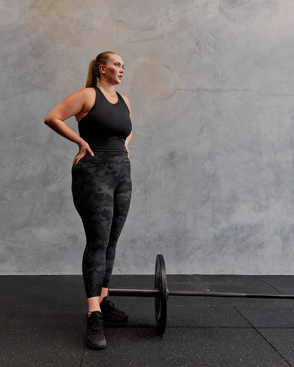 Flow Performance Tank - Black