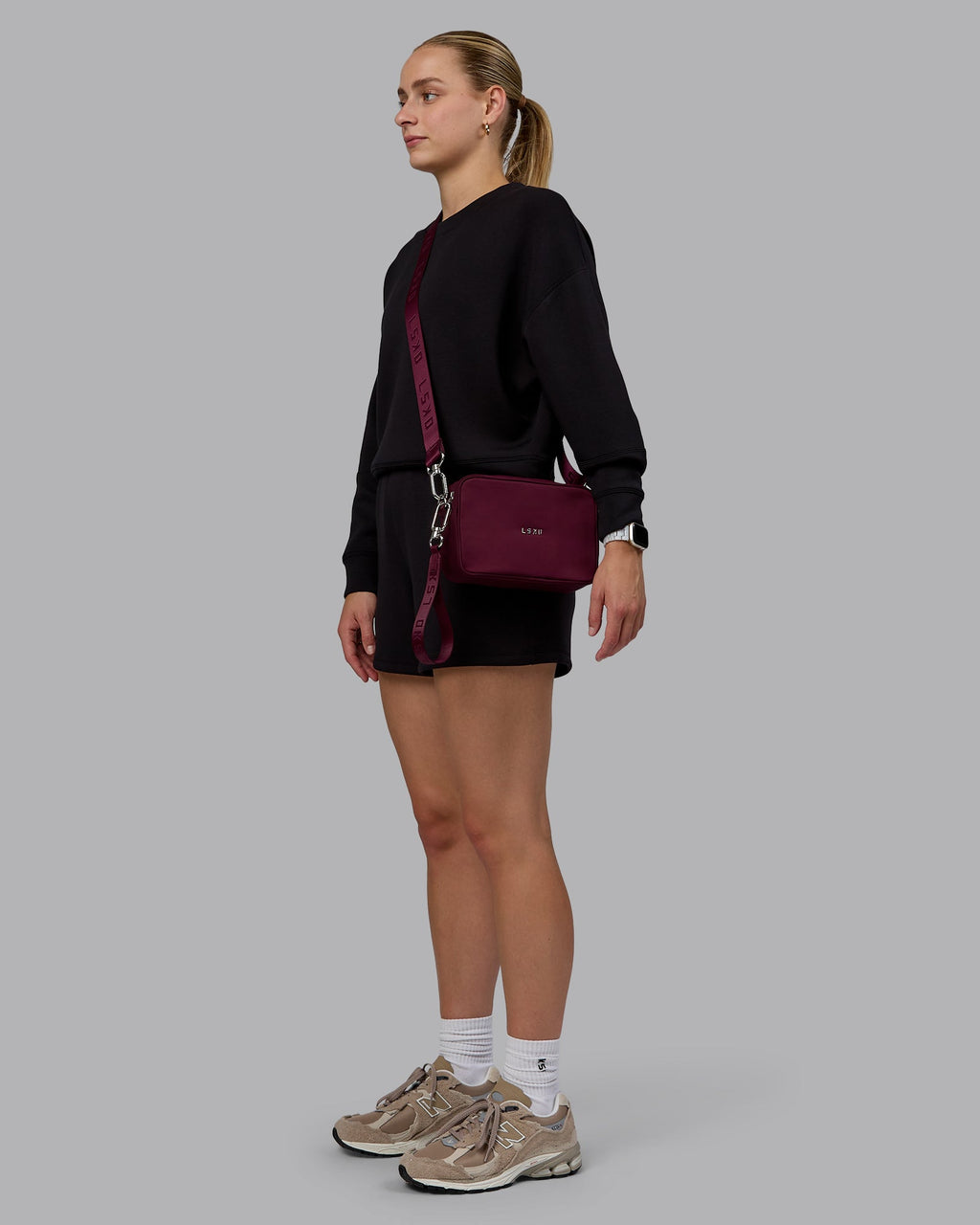 Go-To Shoulder Bag - Dark Cherry