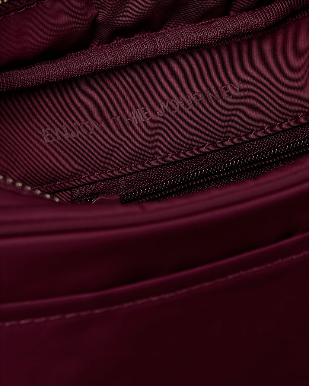 Go-To Shoulder Bag - Dark Cherry