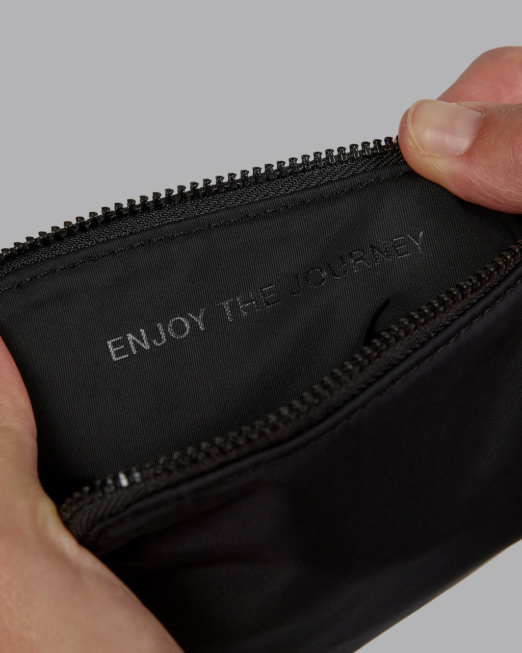 Go-To Wristlet Pouch - Black