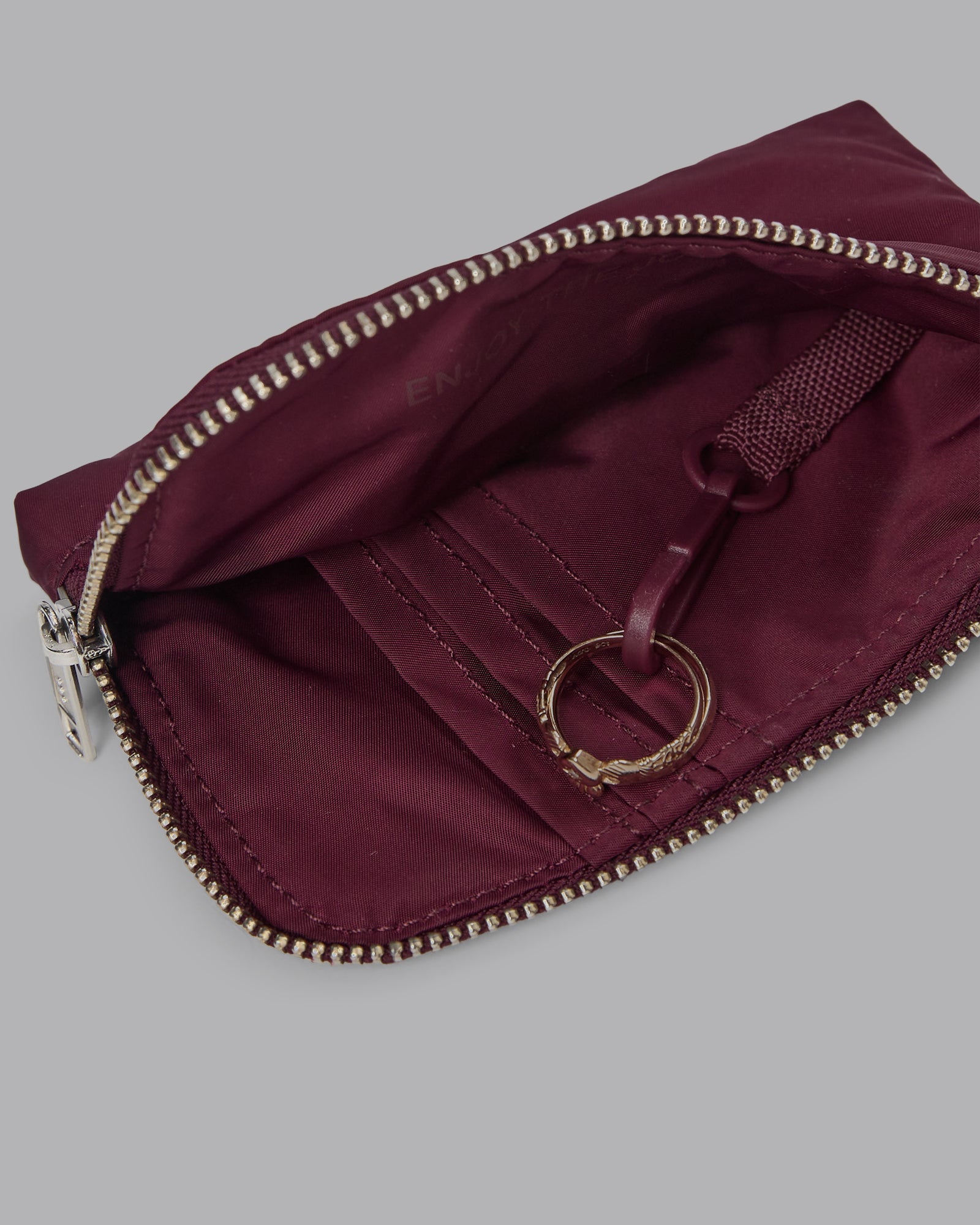 Go-To Wristlet Pouch - Dark Cherry