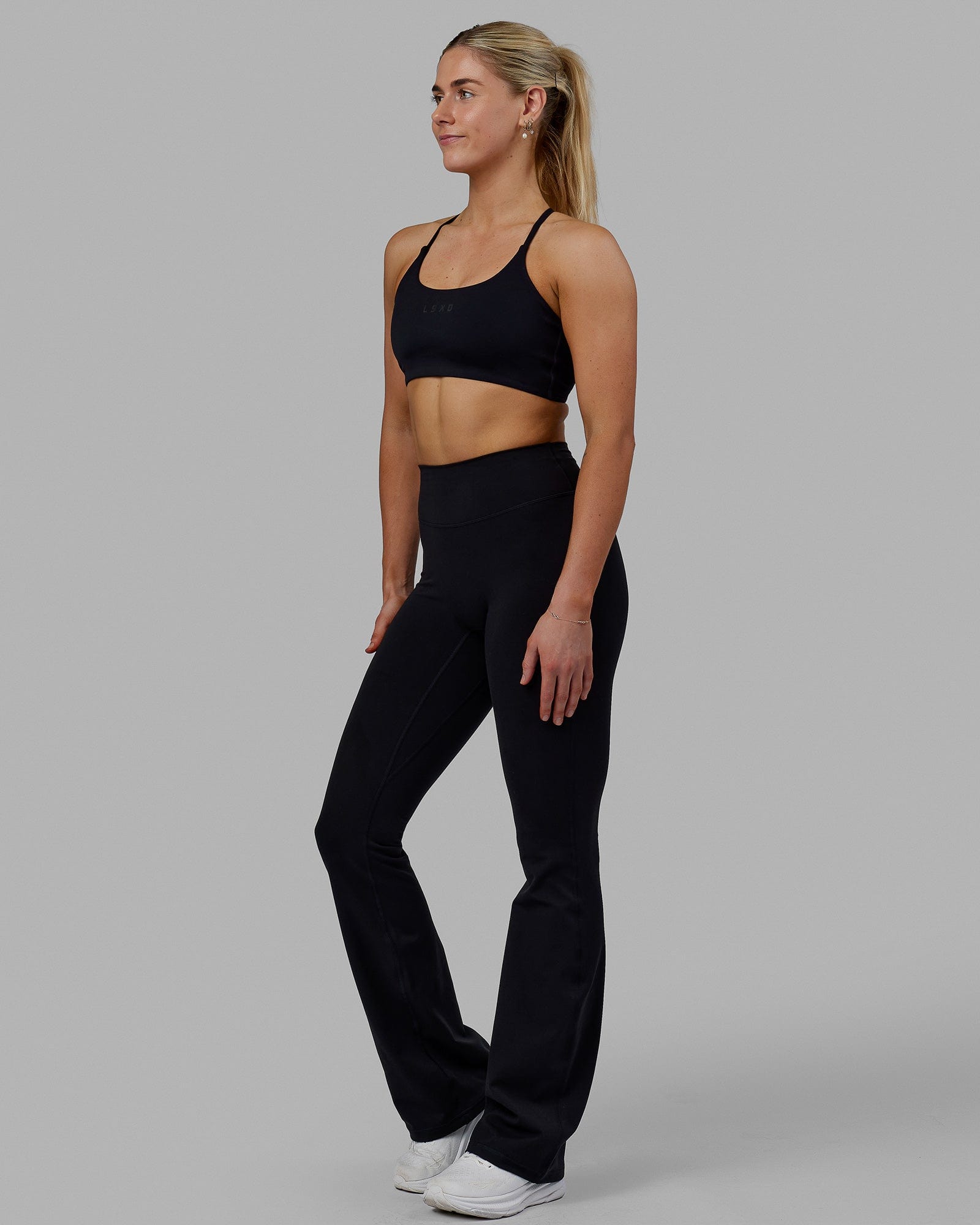 Woman wearing Everyday Flare X-Long Tight - Black