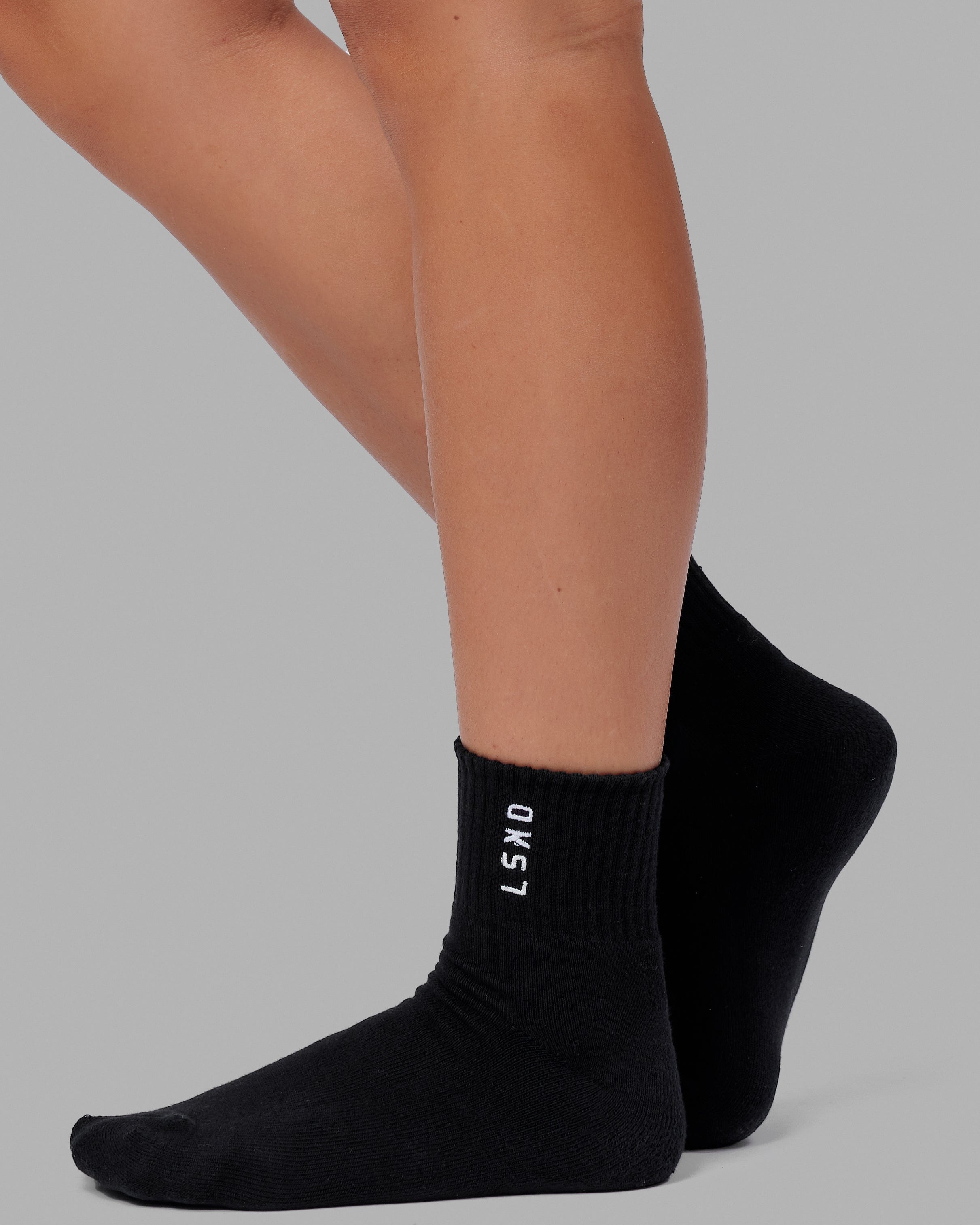 Signal 3 Pack Quarter Sock - Black-White