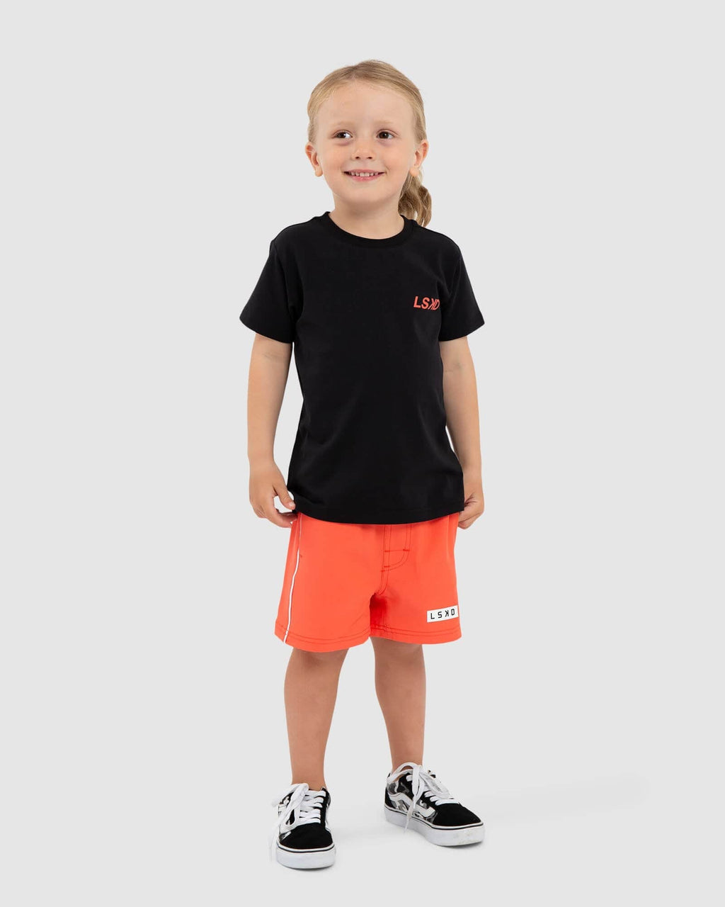 Model wearing Bank Tee (00-8) - Black-Fruit Punch