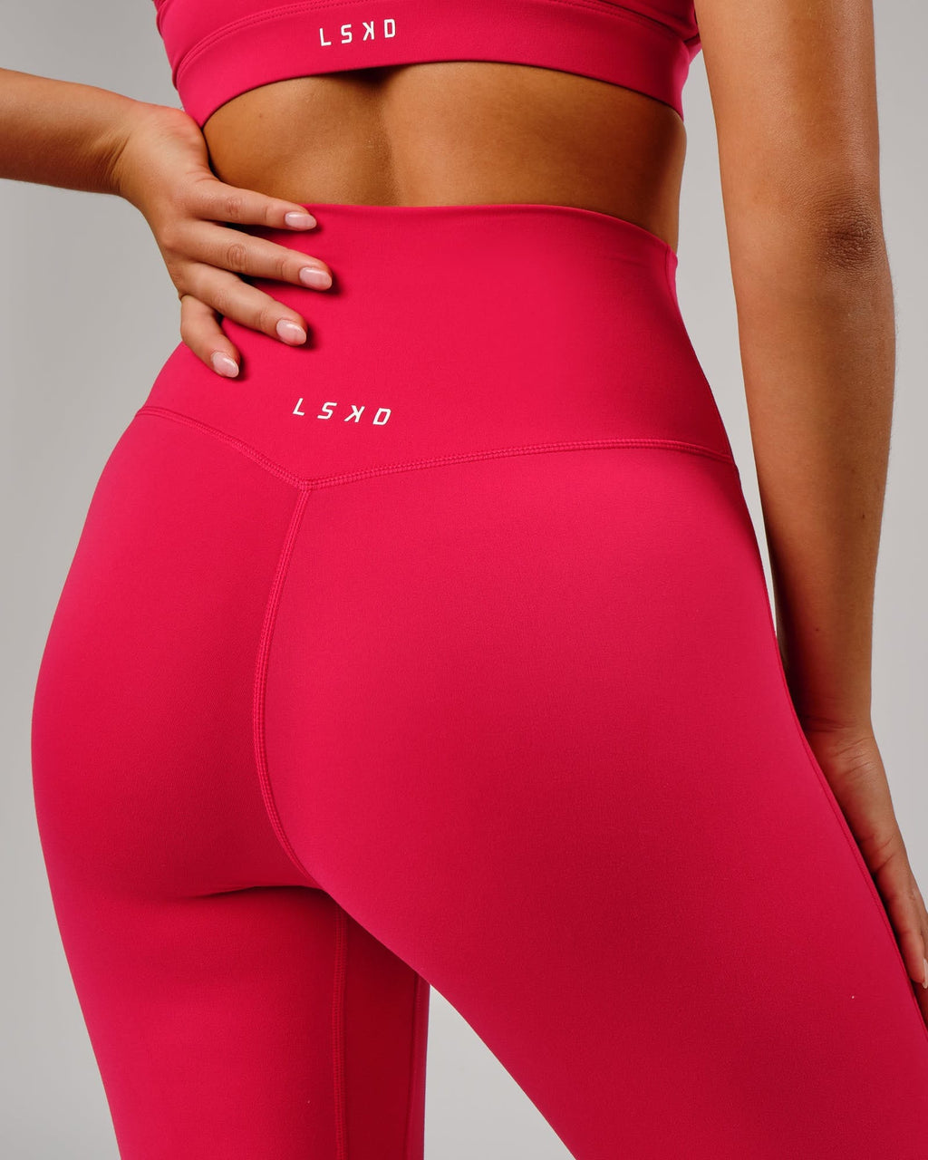 Model wearing Elixir 7/8 Length Tight - Boysenberry No Logo