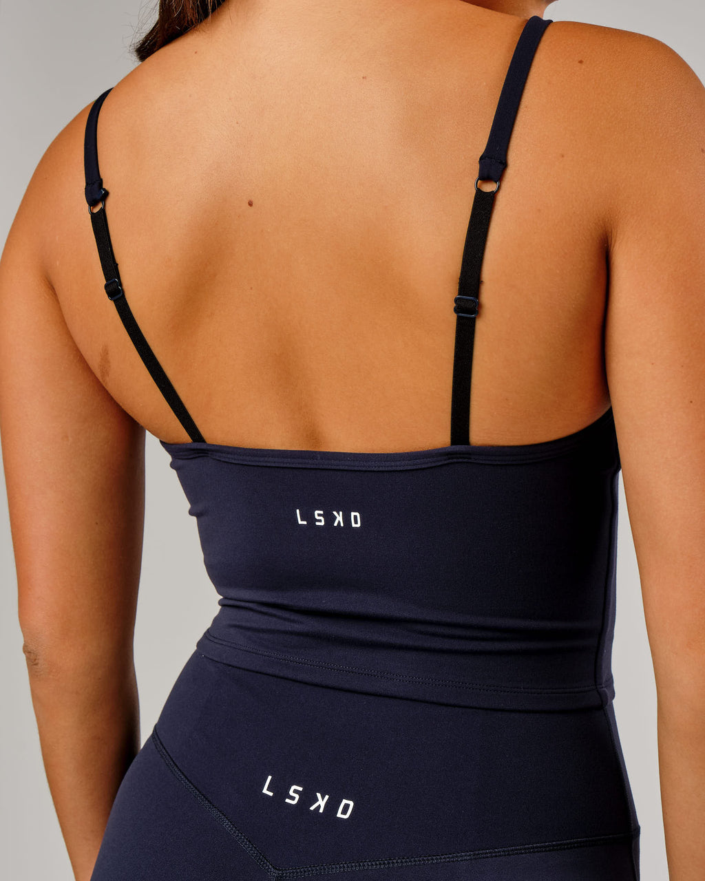 Model wearing Elixir Active Tank - Navy