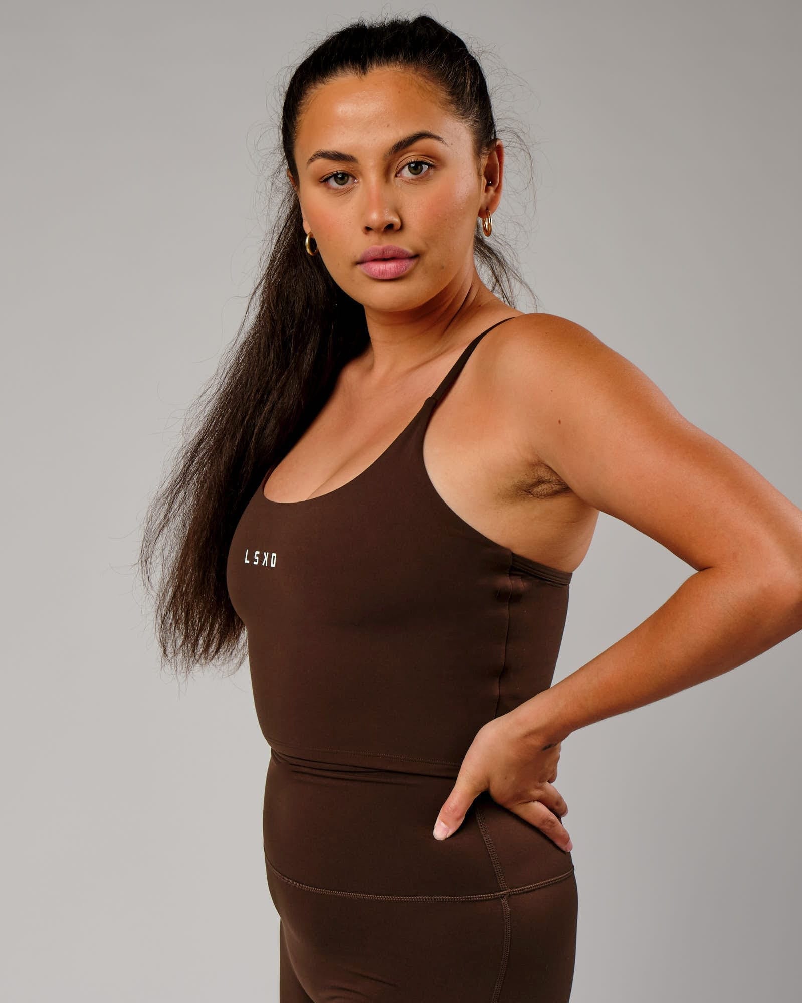 Model wearing Elixir Active Tank - Chocolate