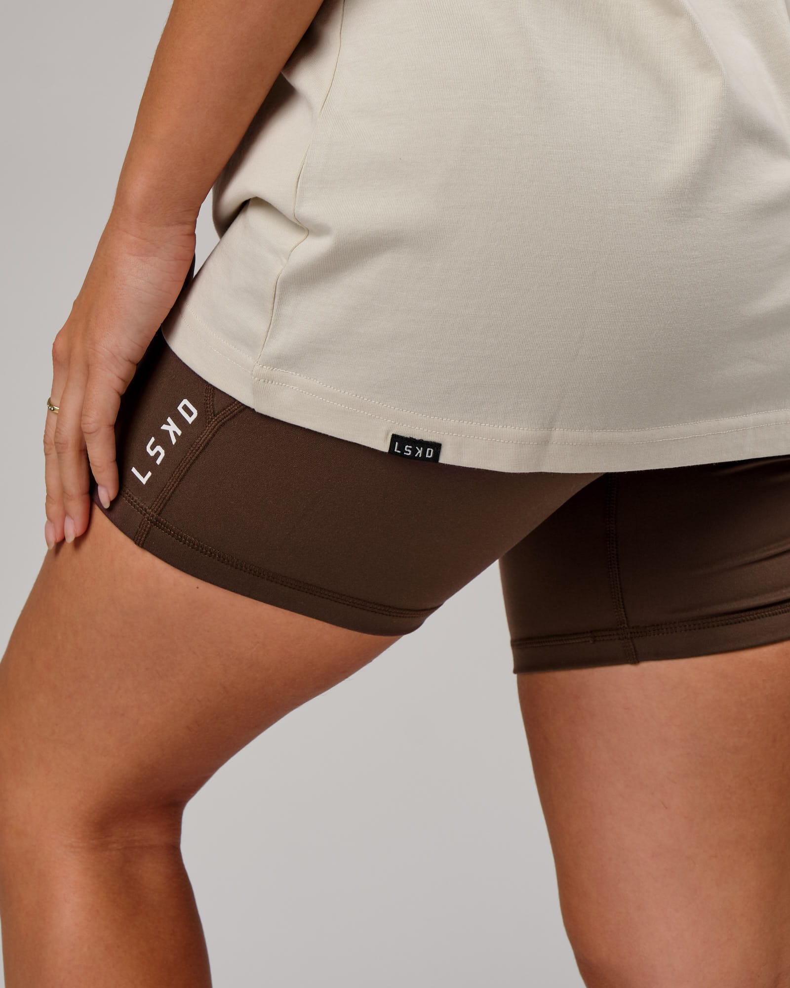 Model wearing Unisex OGTC Tee Oversize - Bone