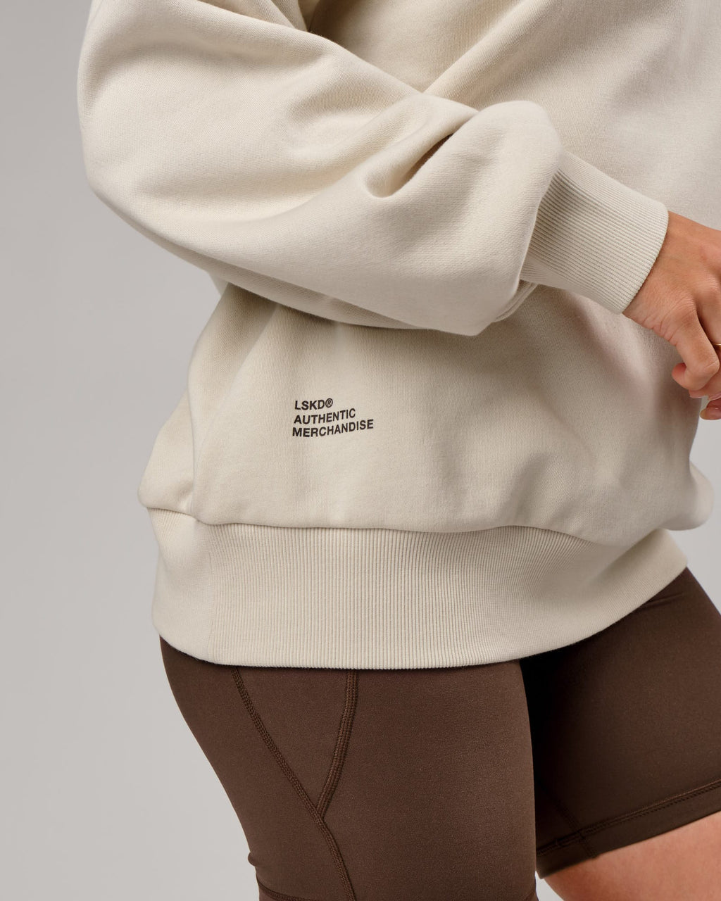 Model wearing Unisex OGTC Sweater Oversize - Bone