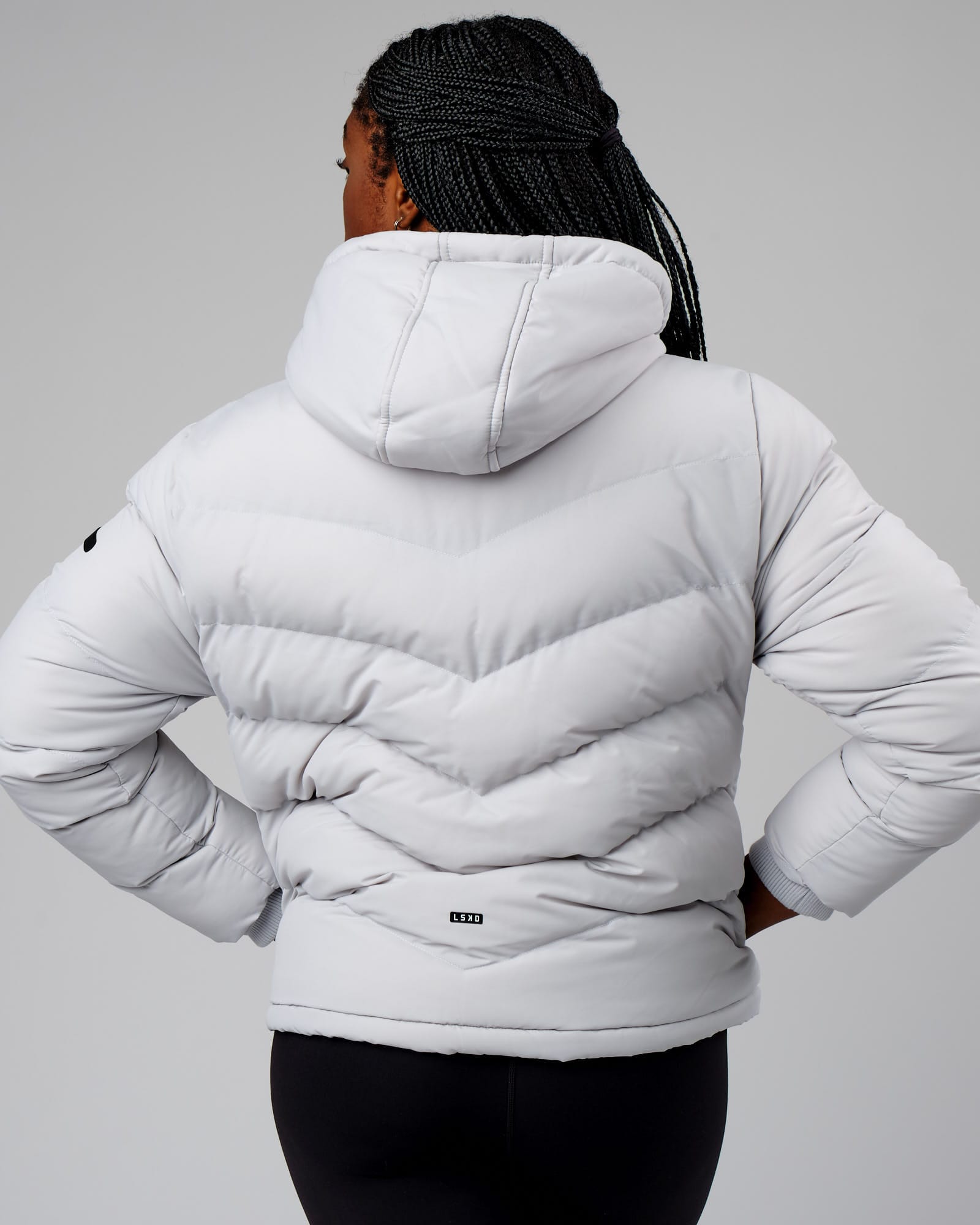 Model wearing Roasted Puffer Jacket 22 - Cloud