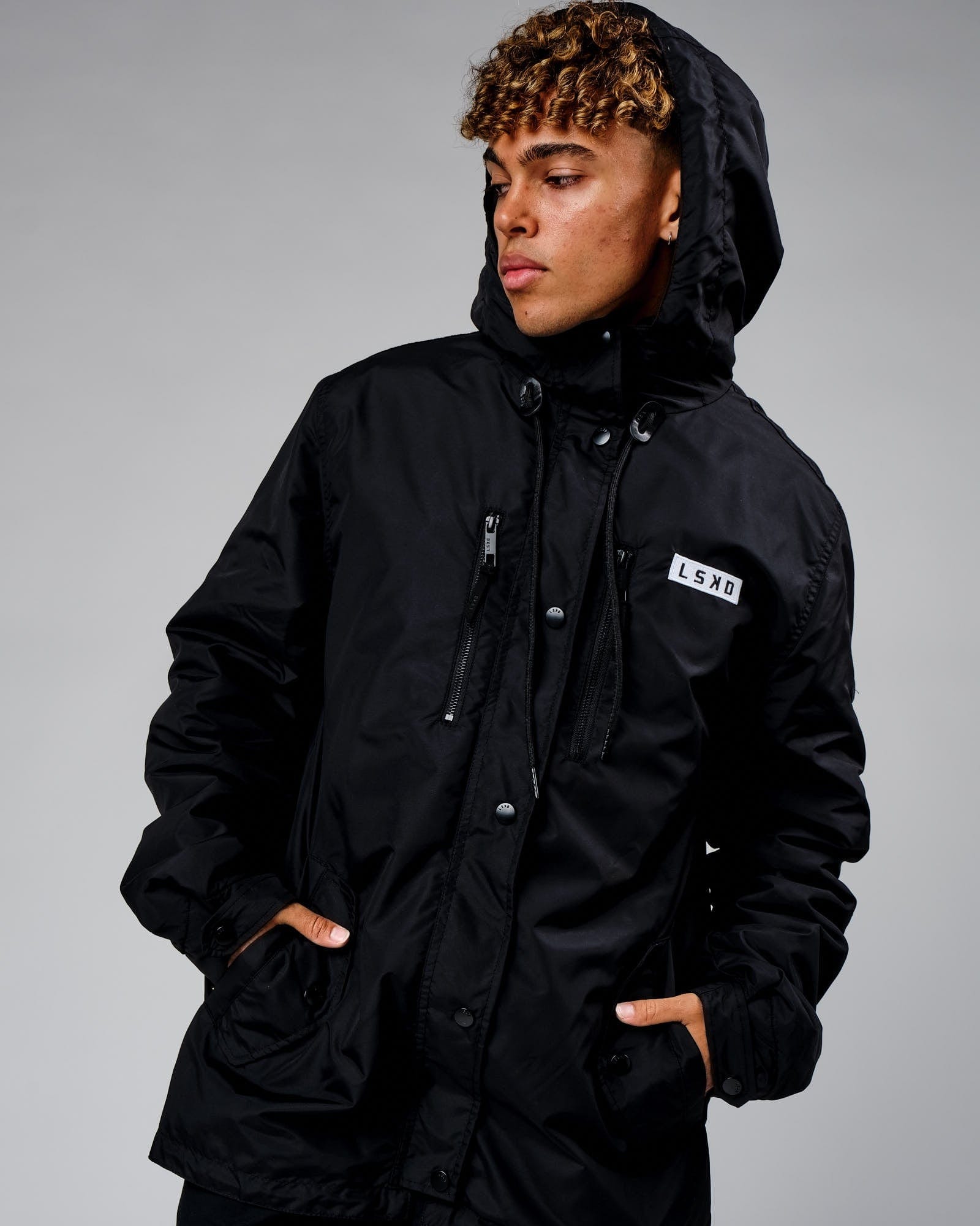 Model wearing Tack Anorak Jacket - Black