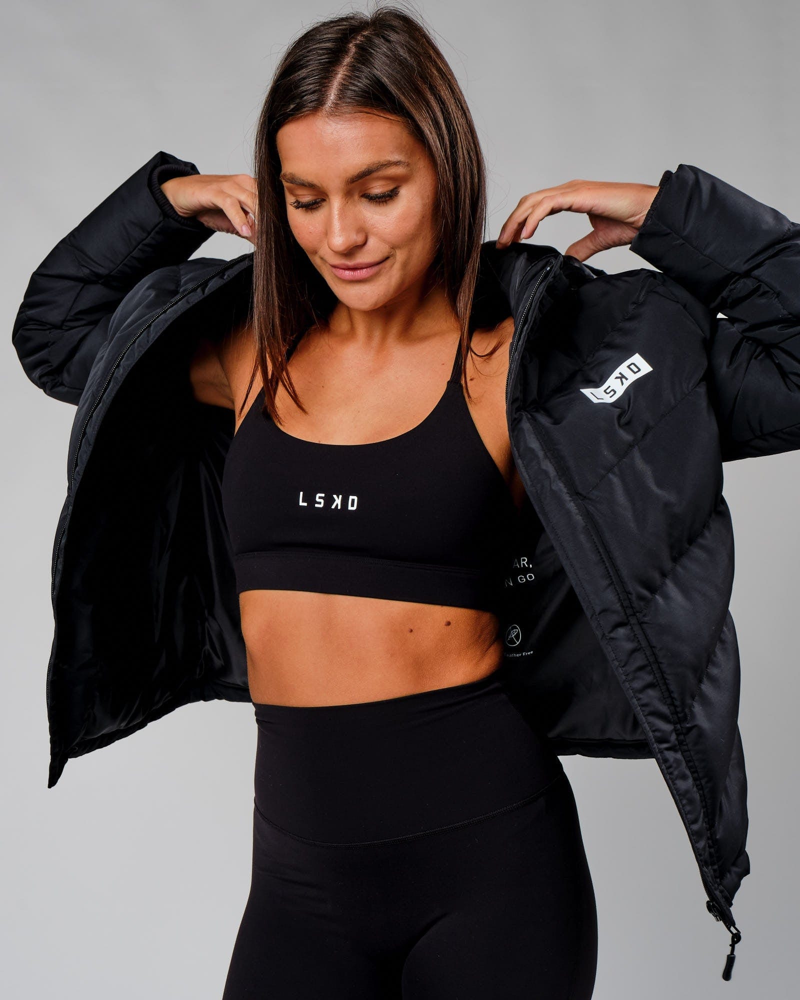 Model wearing Roasted Puffer Jacket 22 - Black