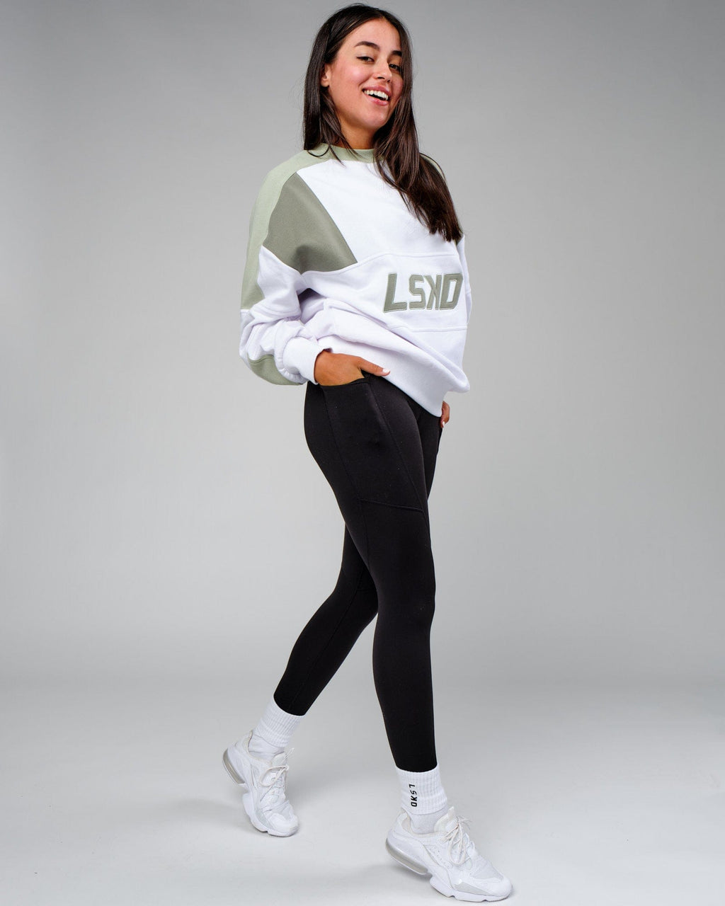 Model wearing Unisex Slam Sweater Oversize - White-Desert Sage