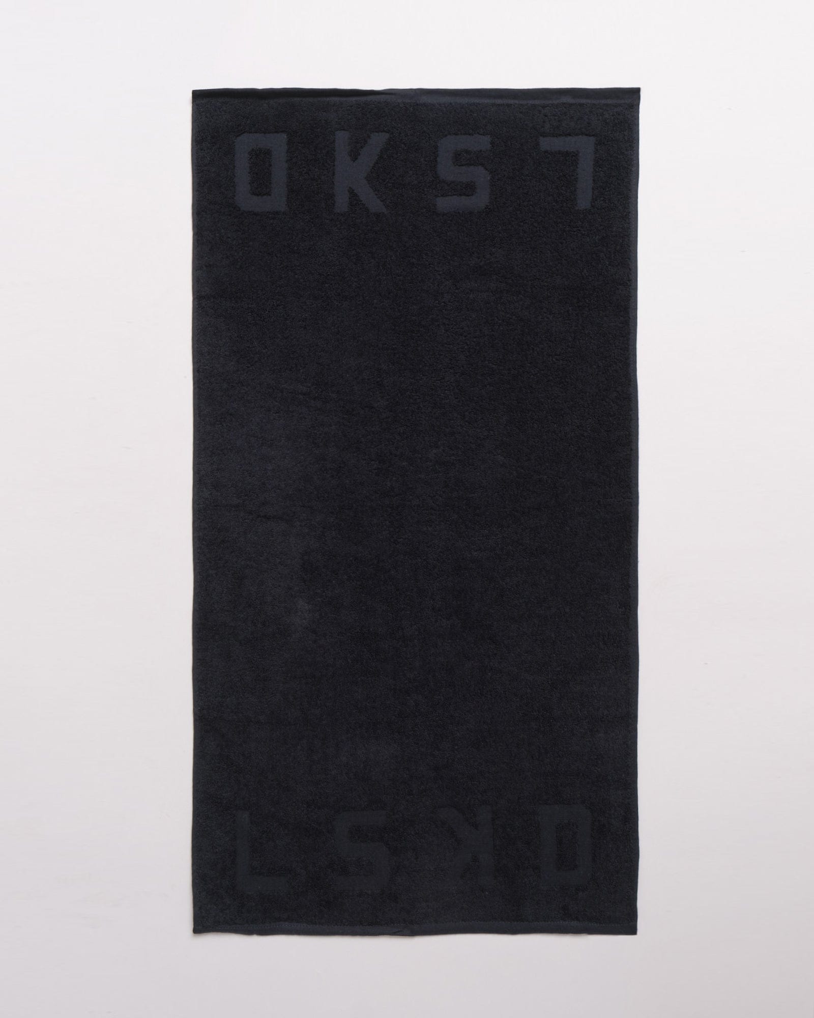 Model wearing Layer Towel - Black