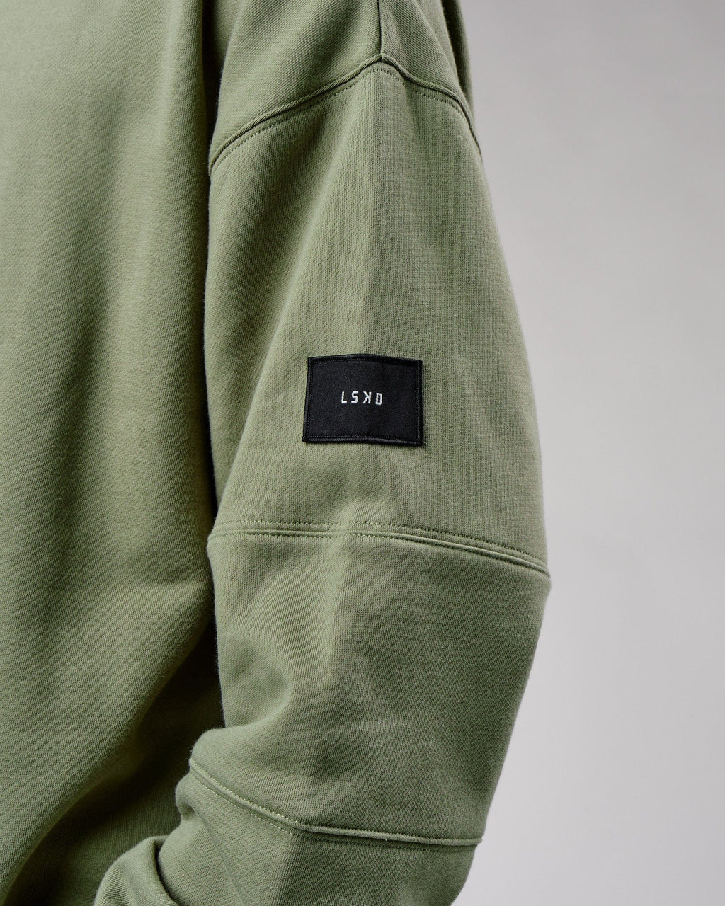 Model wearing Upfield Hoodie Oversize - Sea Spray