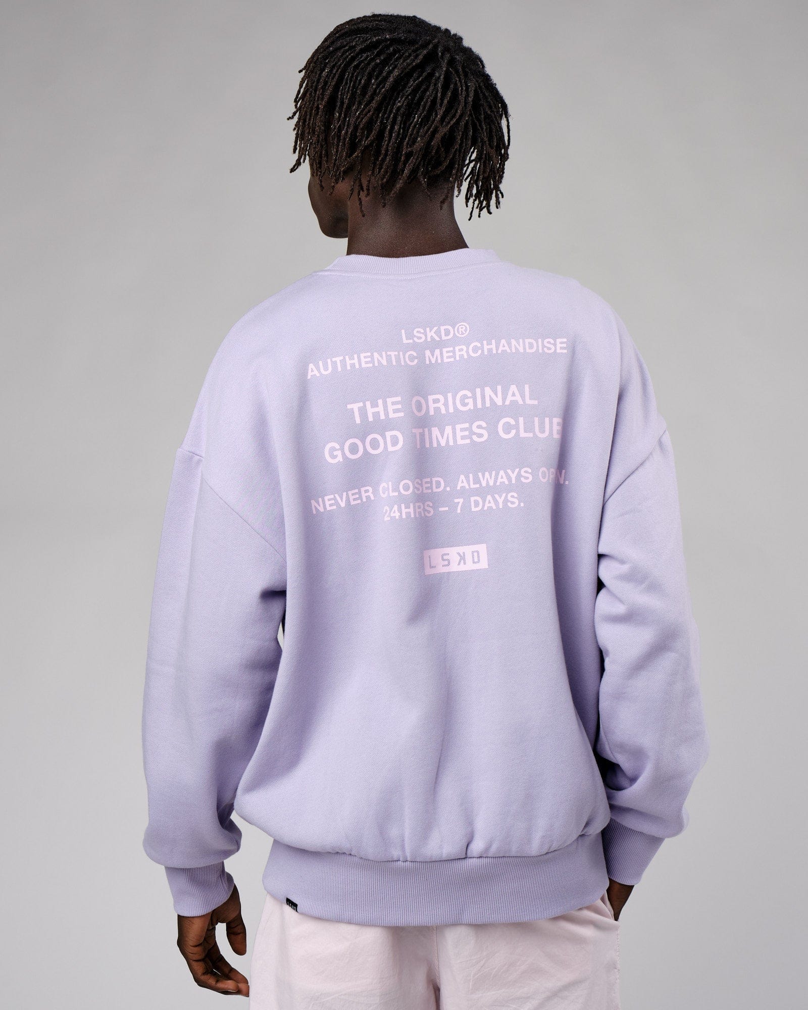 Model wearing OGTC Sweater Oversize - Cosmic Sky