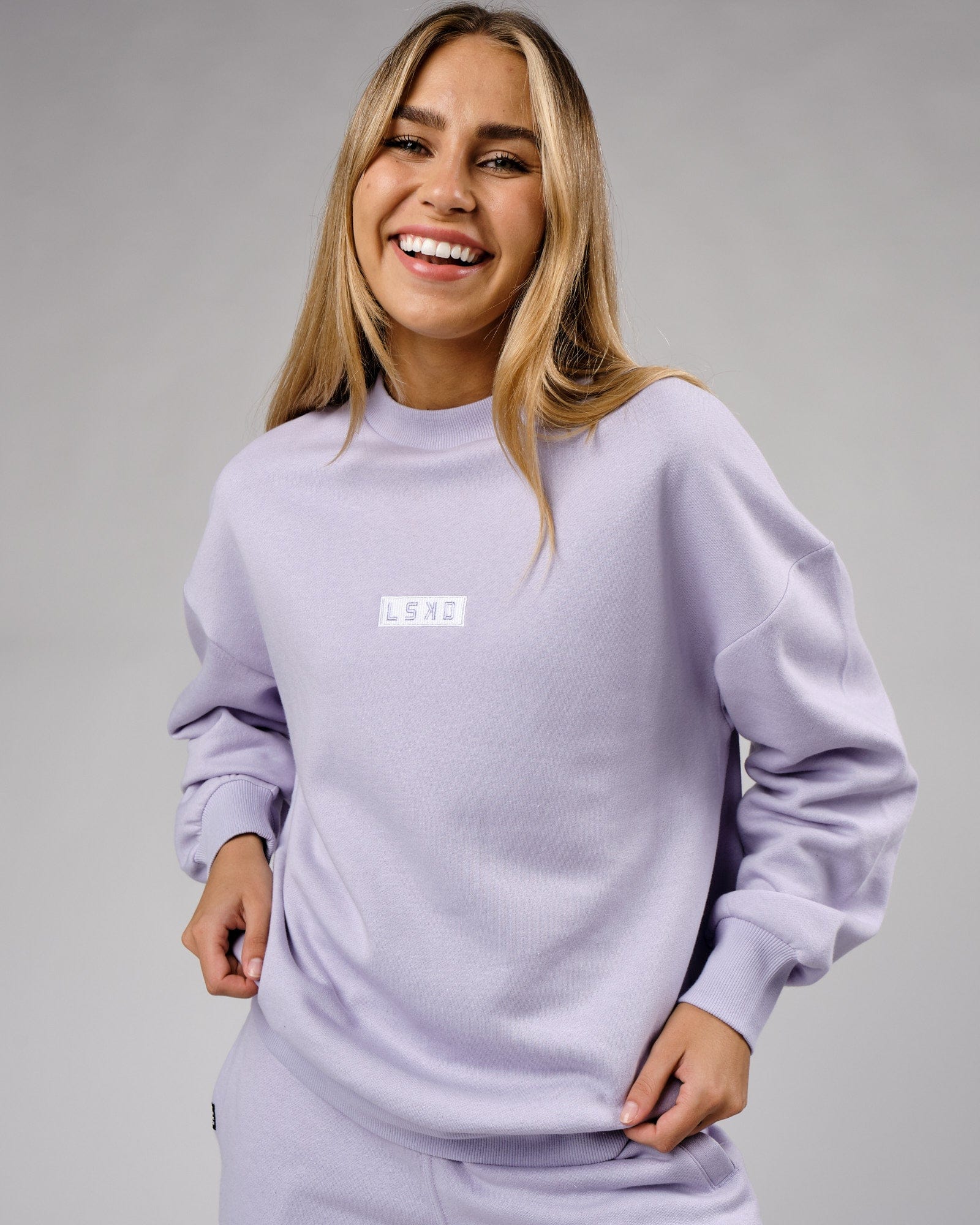 Model wearing Unisex Cornerstone Sweater Oversize - Cosmic Sky