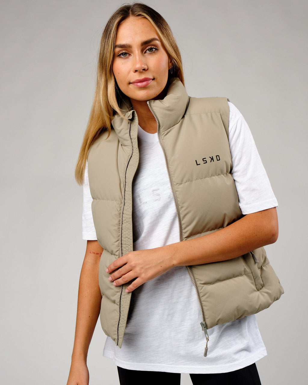 Model wearing Structure Slub Tee - White