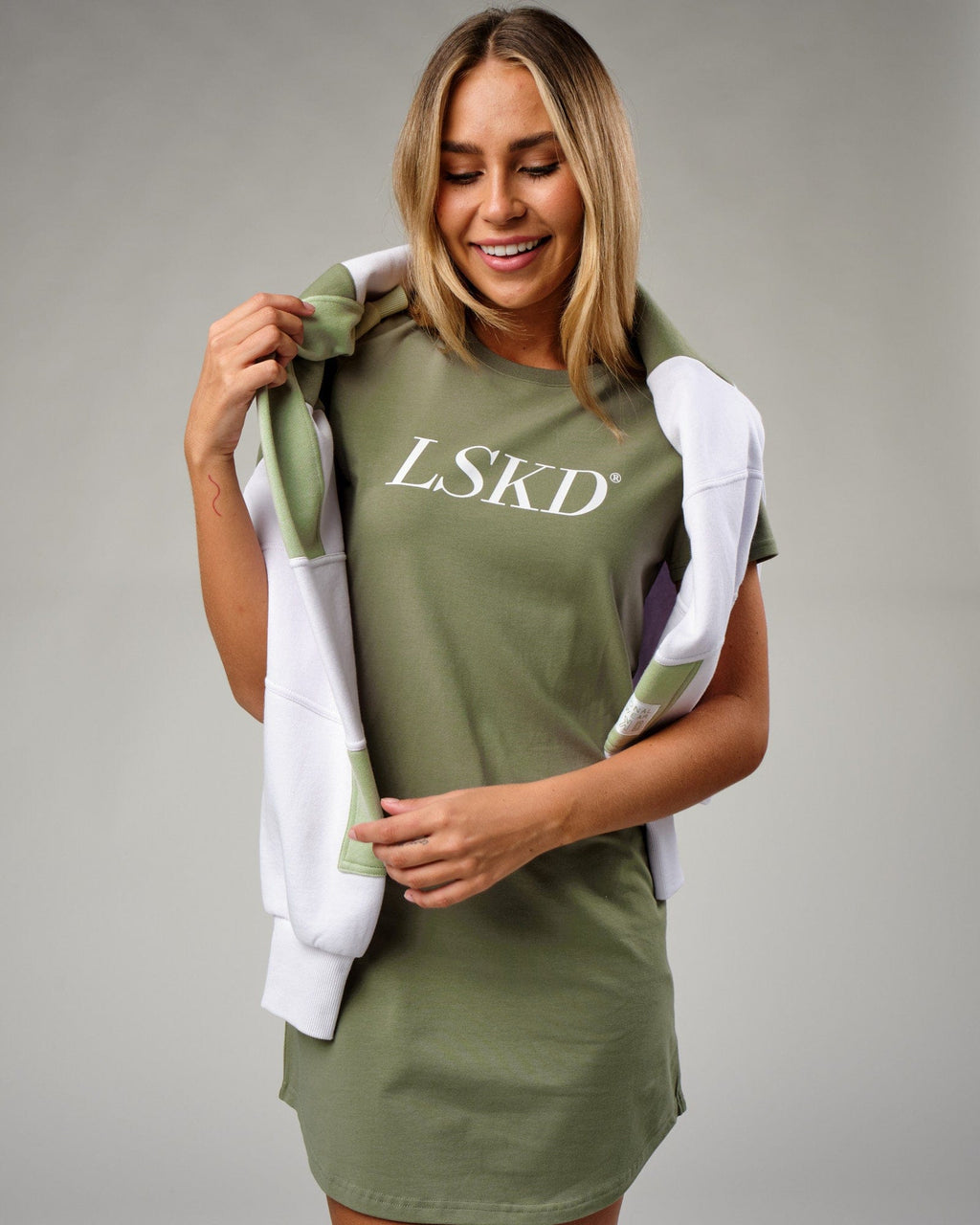 Model wearing IT Tee Dress - Sea Spray