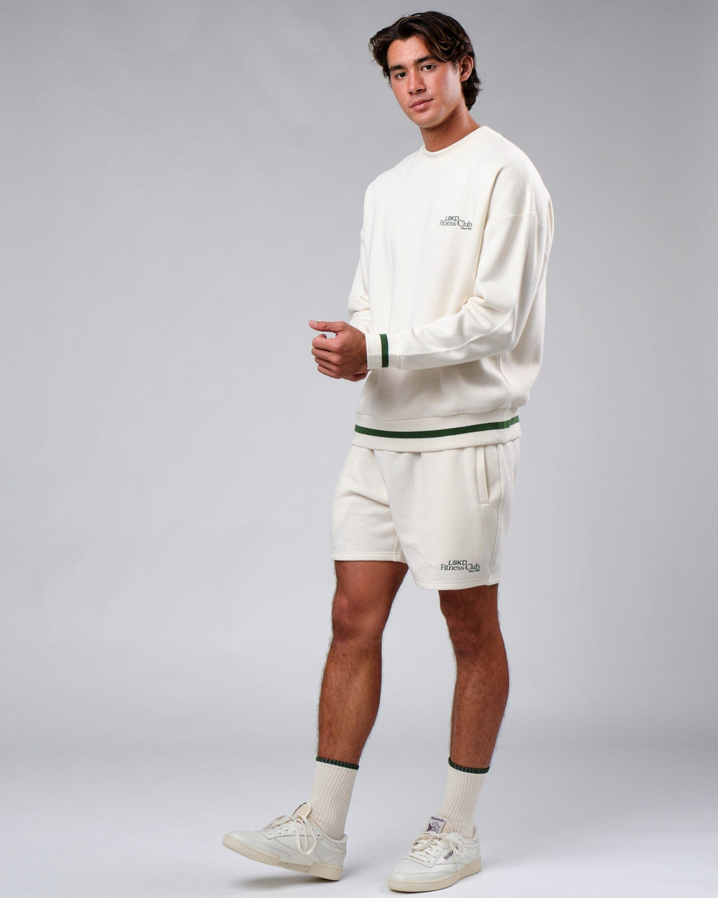 Model wearing Clubhouse Sweater Oversize - Cream