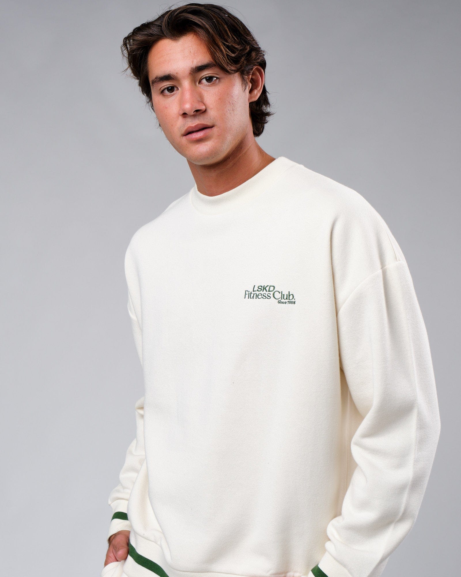 Model wearing Clubhouse Sweater Oversize - Cream