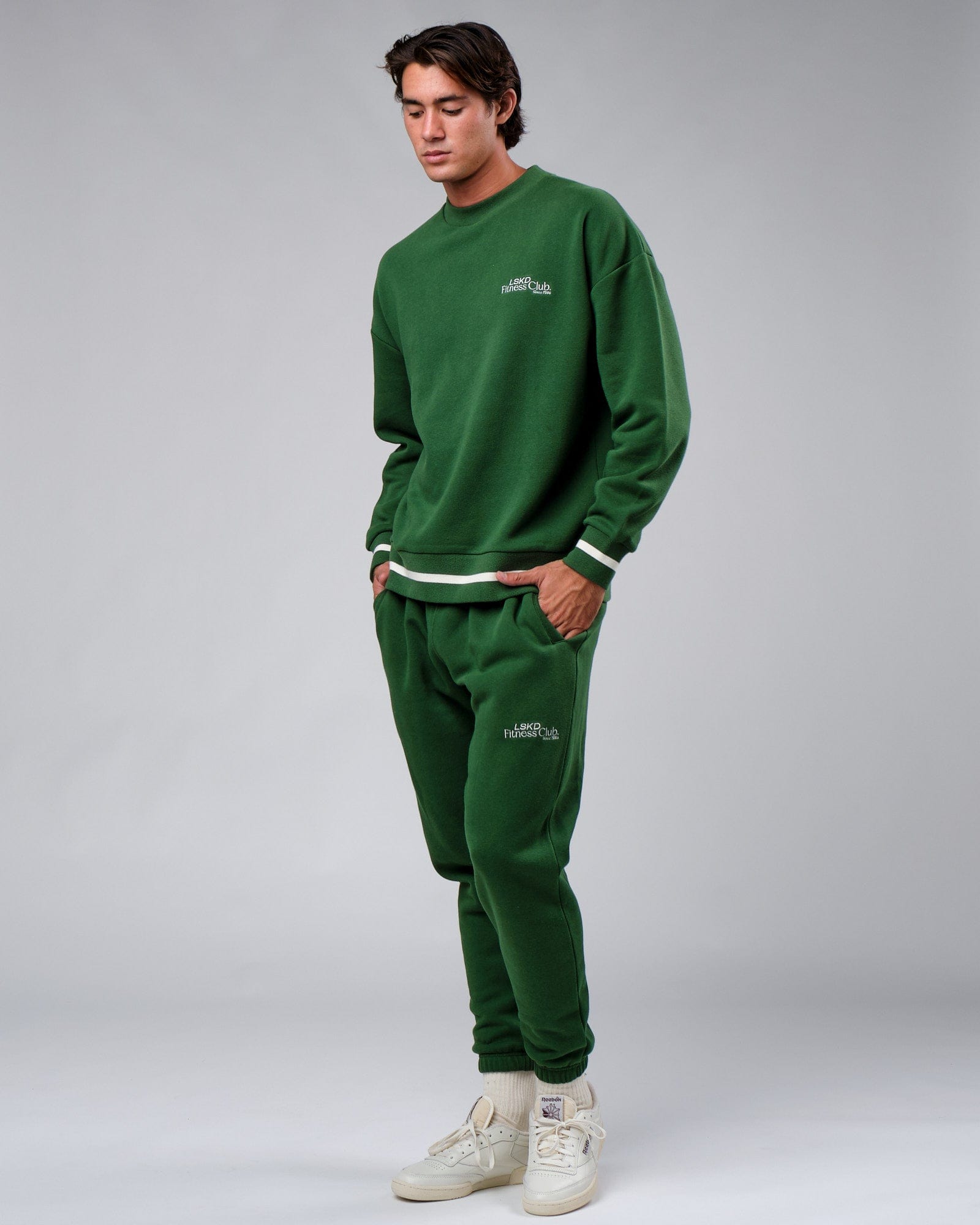 Model wearing Clubhouse Sweater Oversize - Eden Green