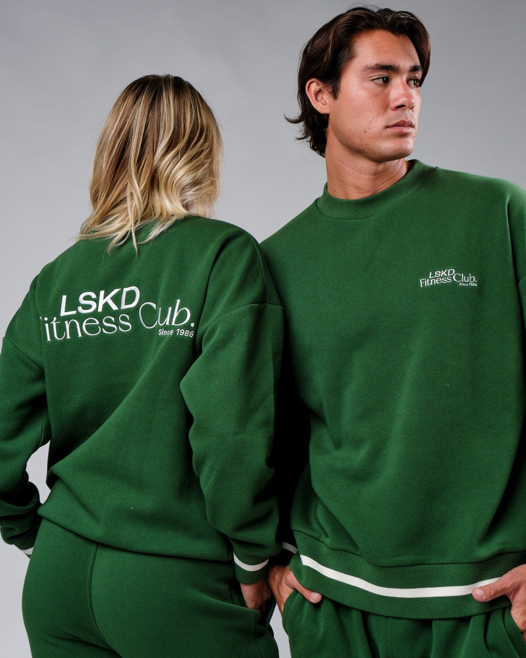 Model wearing Unisex Clubhouse Sweater Oversize - Eden Green