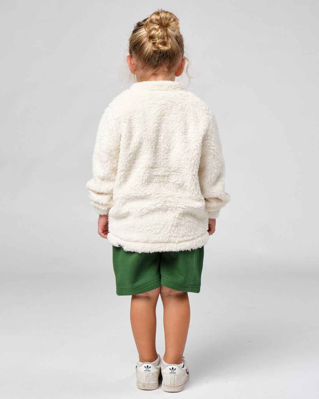 Model wearing Sherpa Crew - Bone (00-8)