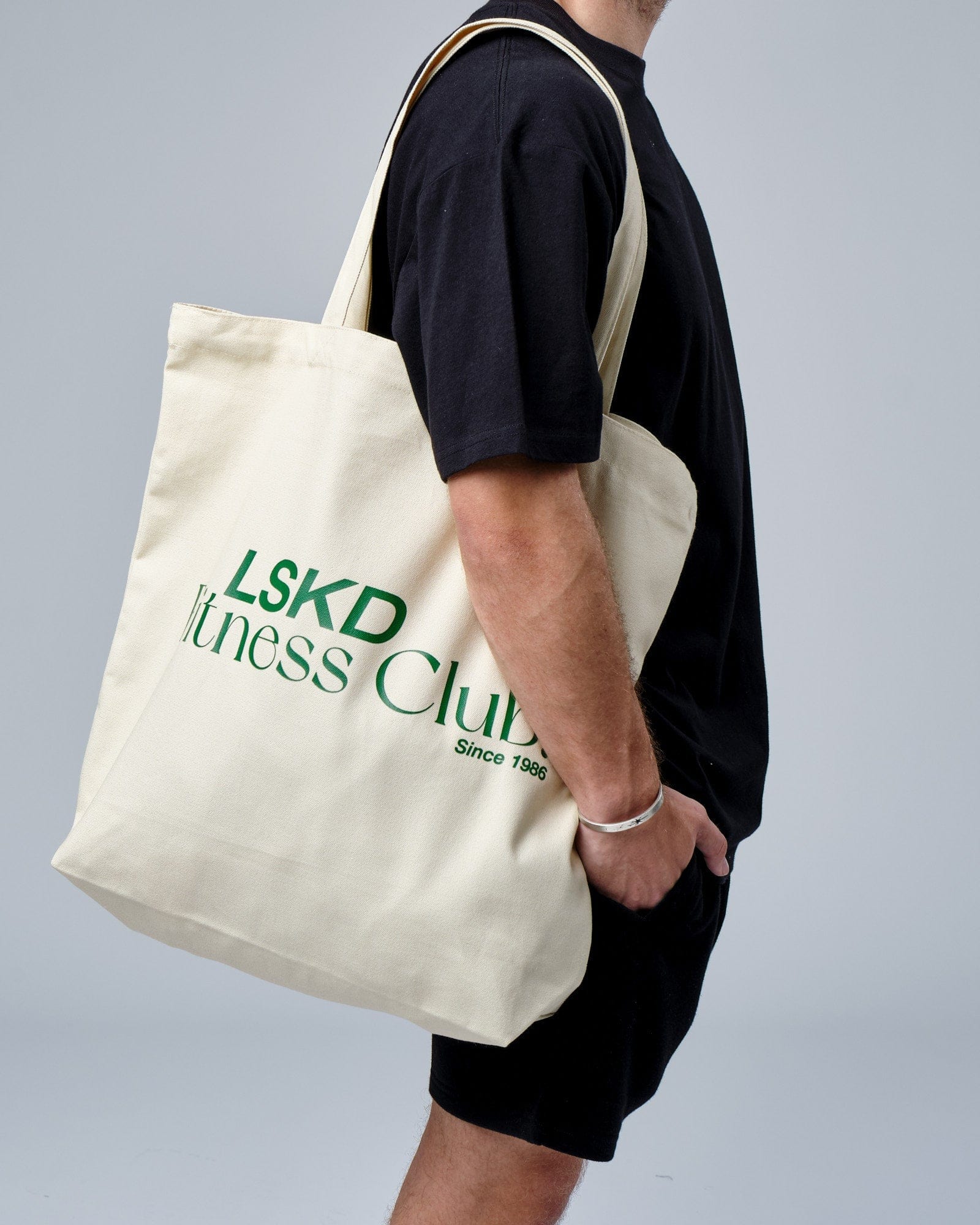 Model wearing Clubhouse Tote Bag Oversize - Cream